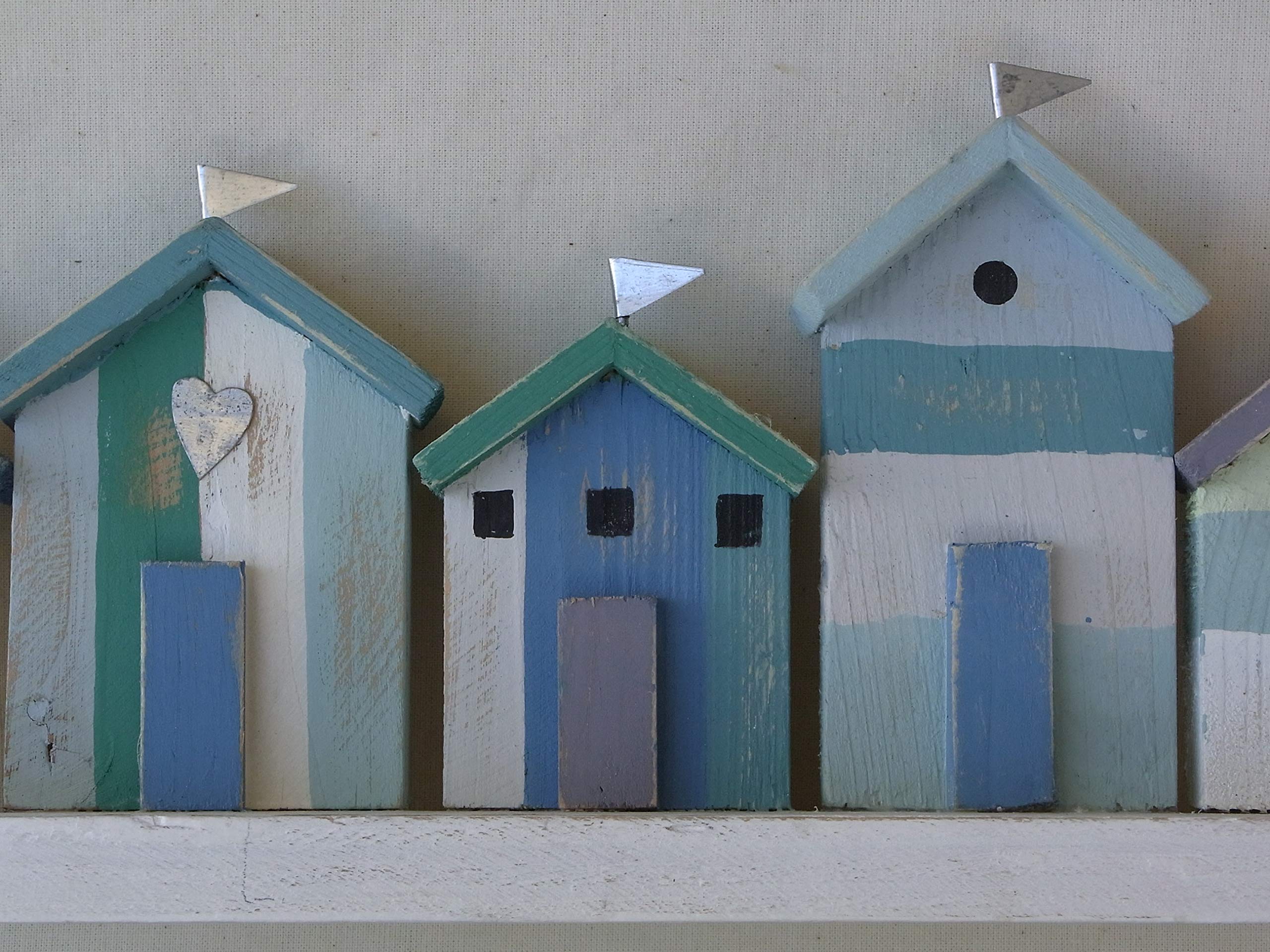 Shoeless Joe Five Marine Coloured Beach Huts in a Row, Multicolor - Image 3