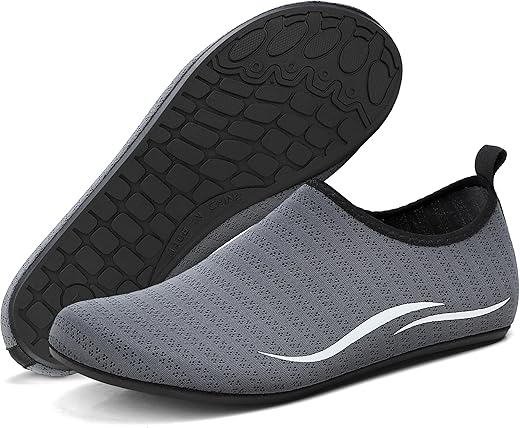 BARFULKER Unisex Badeschuhe Wasserschuhe Schnell Trocknend Schwimmschuhe Weich Leicht Strandschuhe Aquaschuhe mit rutschfest Sohle，Gr.34-47