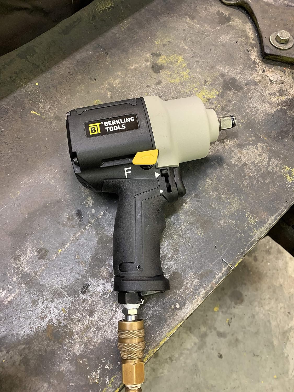2463T 1/2" HEAVY DUTY Pneumatic Impact Wrench - Air Powered, Twin Hammer, Composite Handle