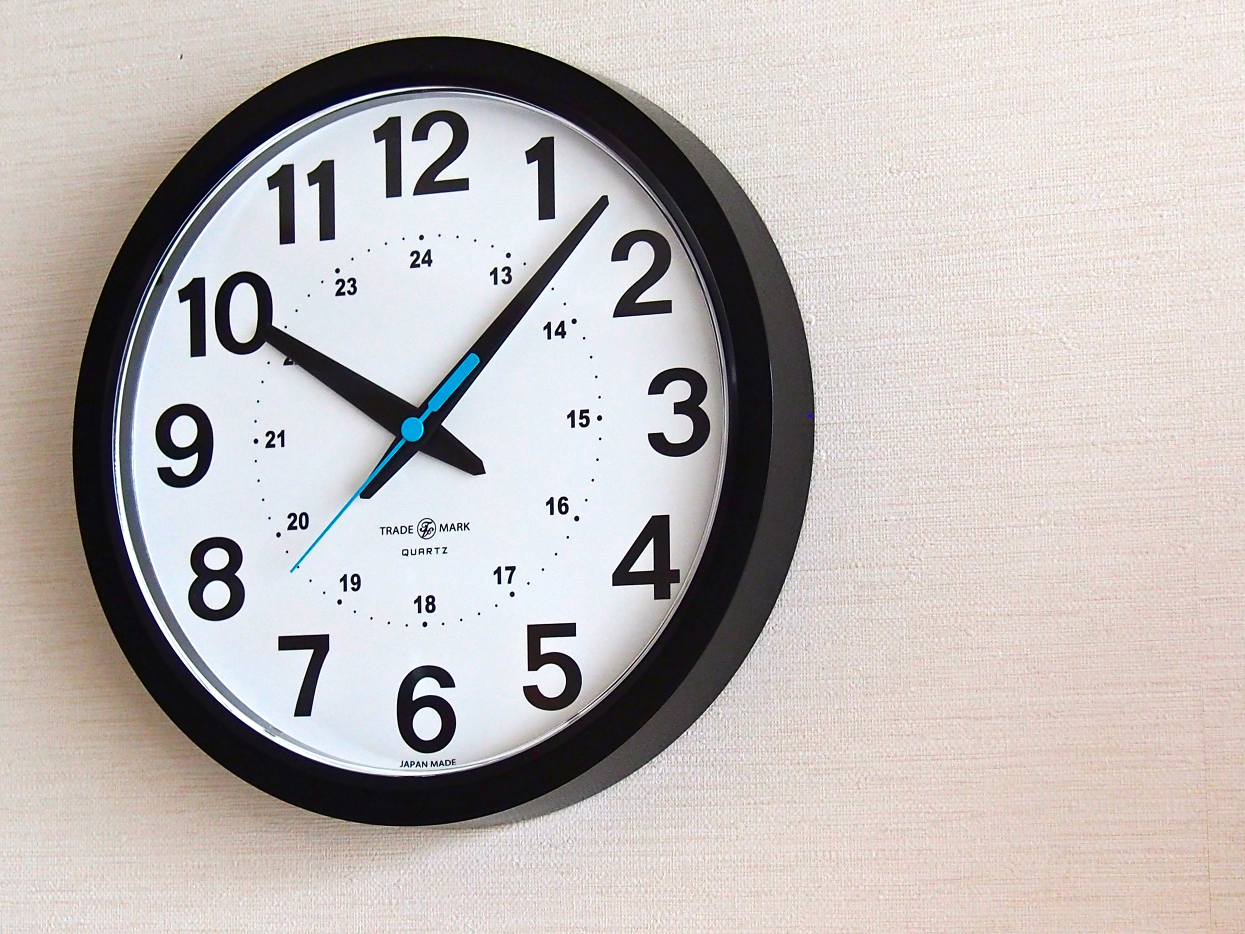 Amazon.co.jp: トラディションアコースティック 24-HOUR ROUND 壁掛け