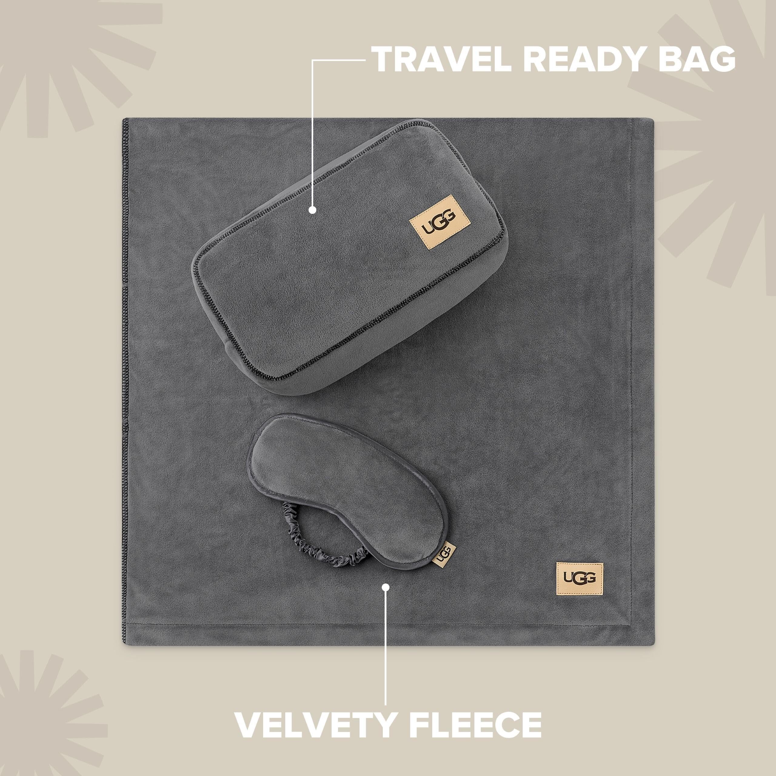 UGG ファンケット 箱＆紙袋付き Amazon.com: UGG Raegen Travel Blanket & Eye Mask Set – 3 Piece