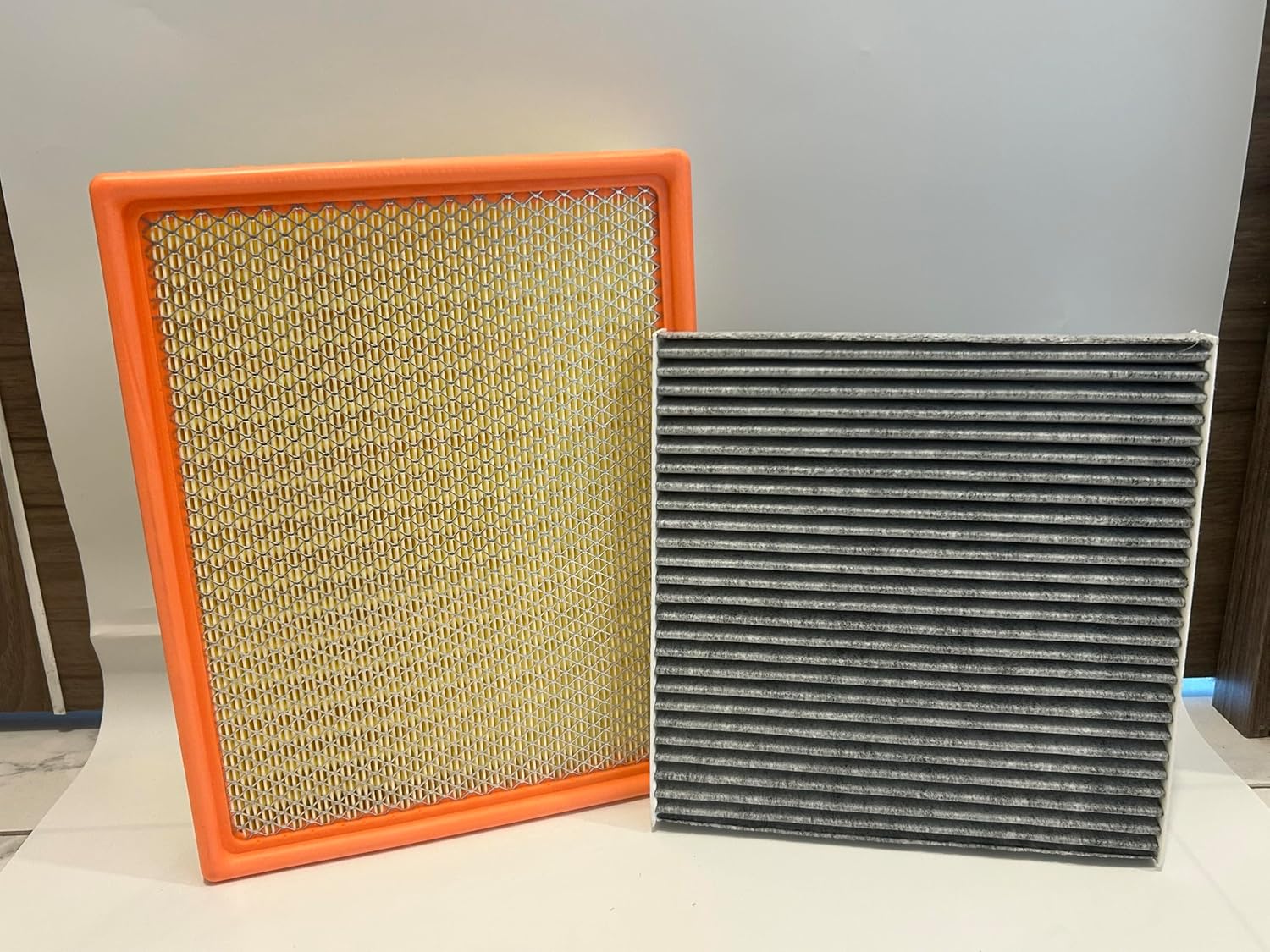 Engine Cabin Air Filters Compatible with 14-18 GMC Sierra Chevy Silverado 1500, 15-19 Sierra 2500 3500 HD, 15-20 Suburban Tahoe Yukon, Replace 22808781 22845992 Engine Cabin Air Filtration