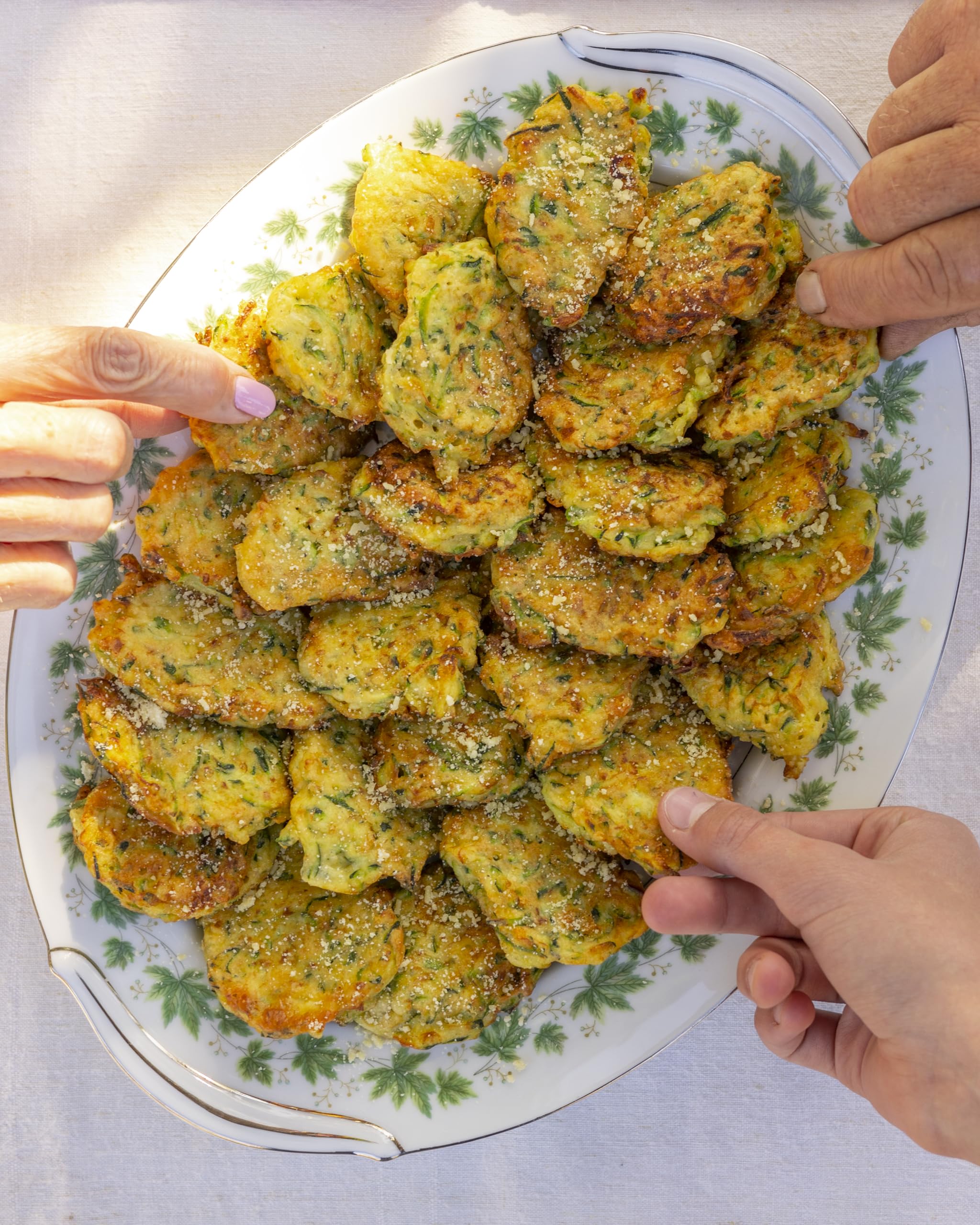 Authentic Italian: Classic 'Nonna-Approved' Recipes from the Vincenzo's Plate Family Kitchen. A Cookbook of Traditional Italian Recipes.