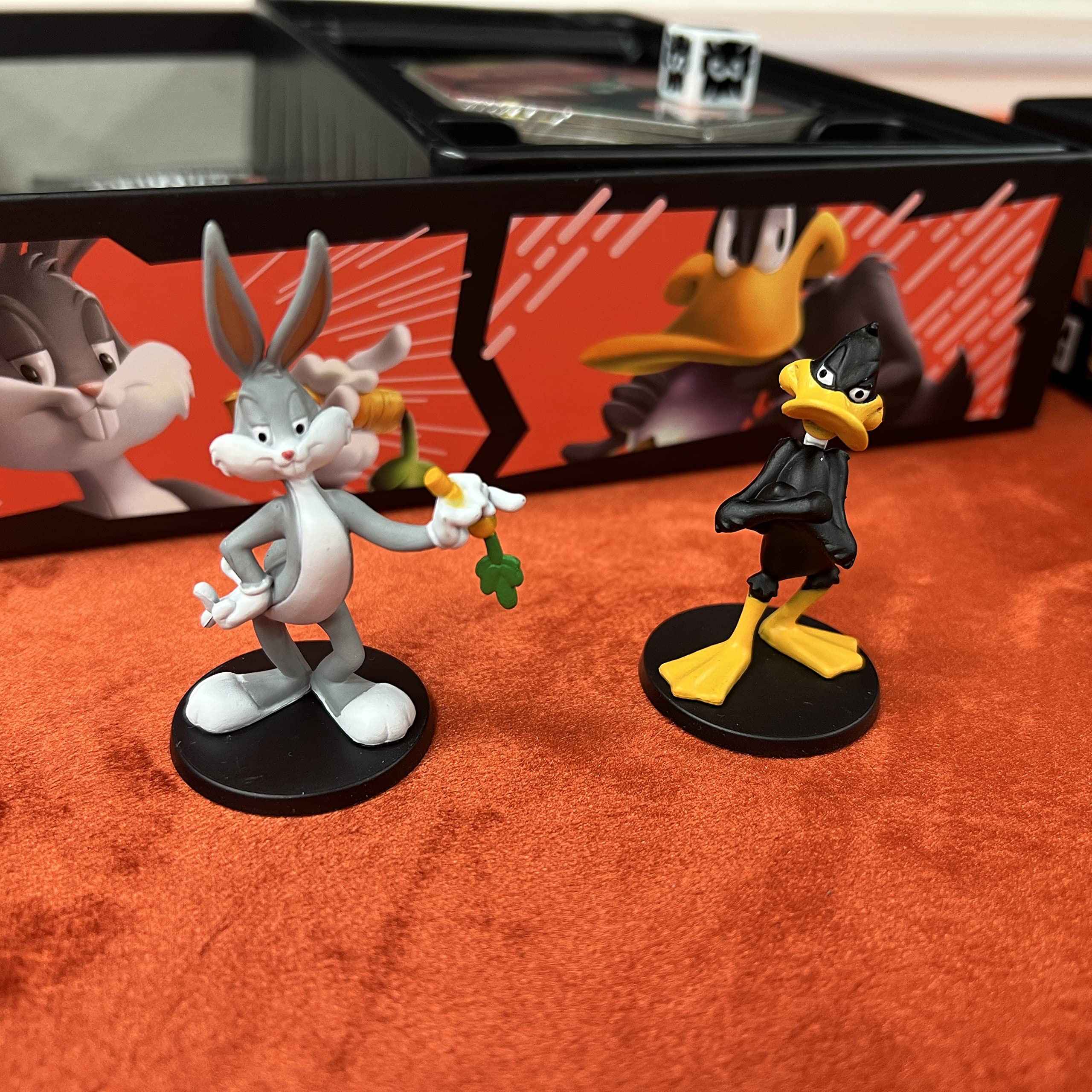 Asmodee - Looney Tunes Mayhem - Gioco da Tavolo, 2-4 Giocatori, 10+ Anni, Edizione in Italiano