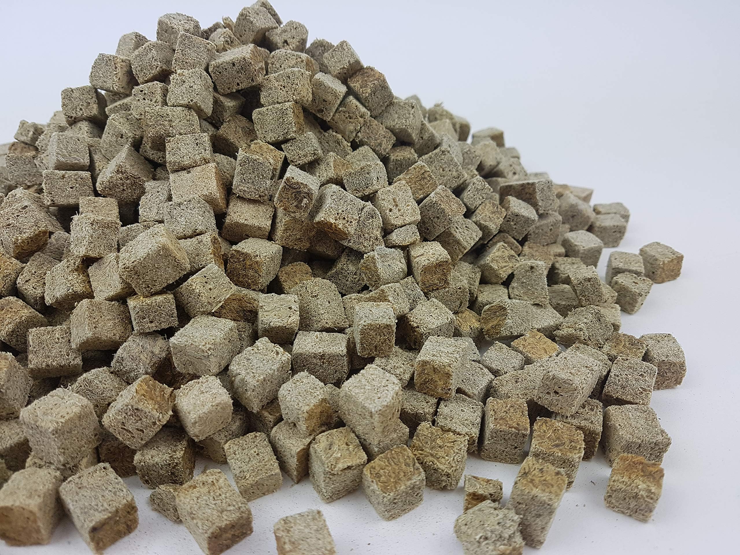 Freeze Dried Tubifex Cubes Worms Fish Food - Tropical Cichlid Goldfish Discus (200g)