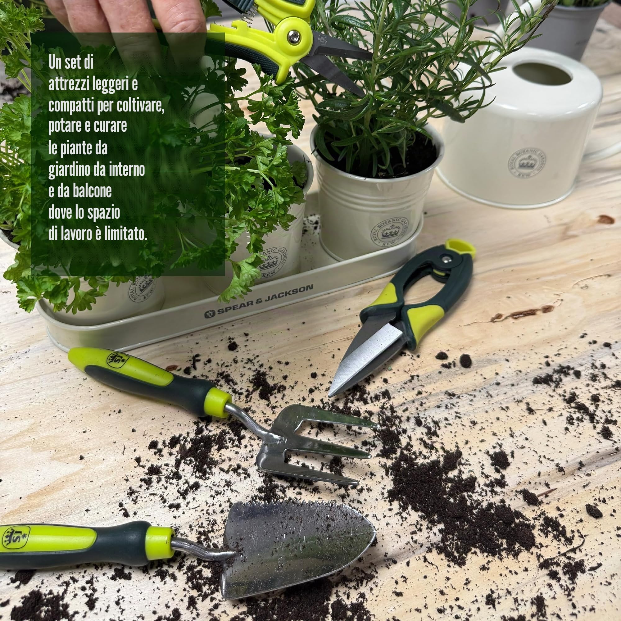 Spear & Jackson Kew Gardens Urban Oasis Set Attrezzi Giardinaggio Balcone 4 Pezzi, Forbici, Cesoie Topiarie, Paletta e Forchetta, Utensili Compatti in Acciaio Inox per Piante da Interno e Balcone