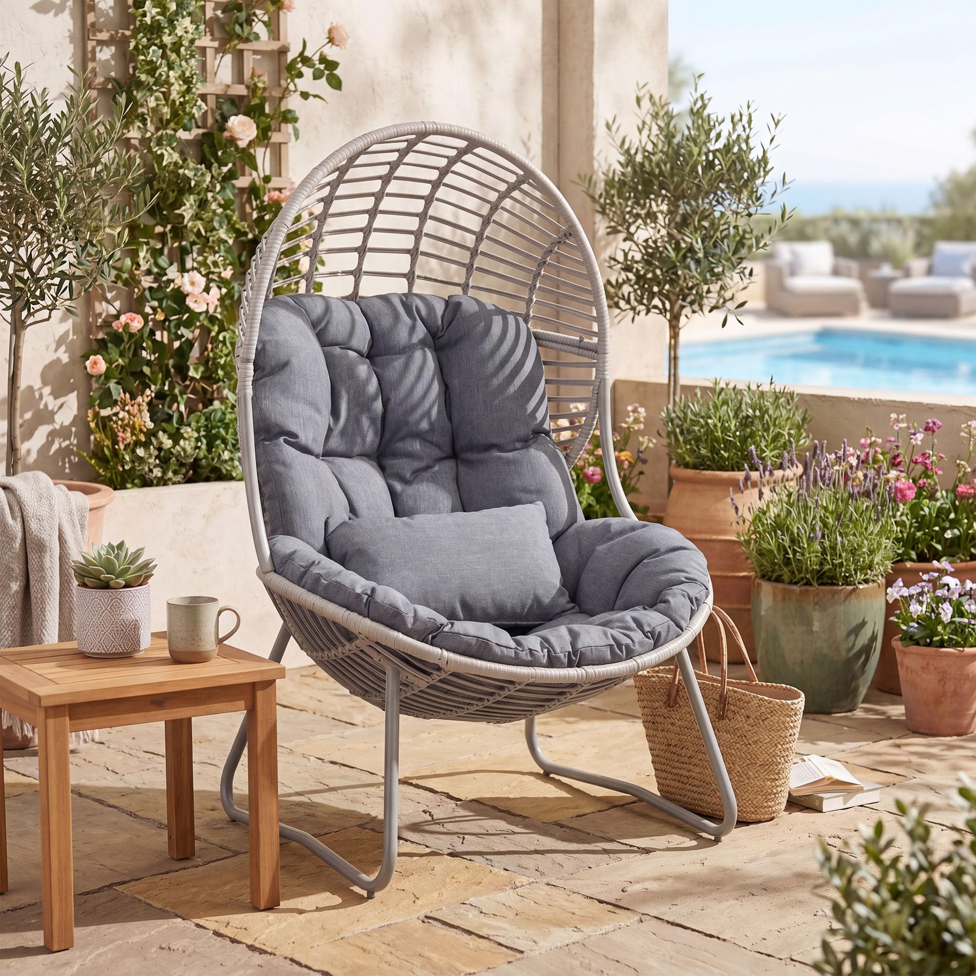 GIANTEX Poltrona da Giardino in PE Rattan, Sedia a Uovo Imbottita