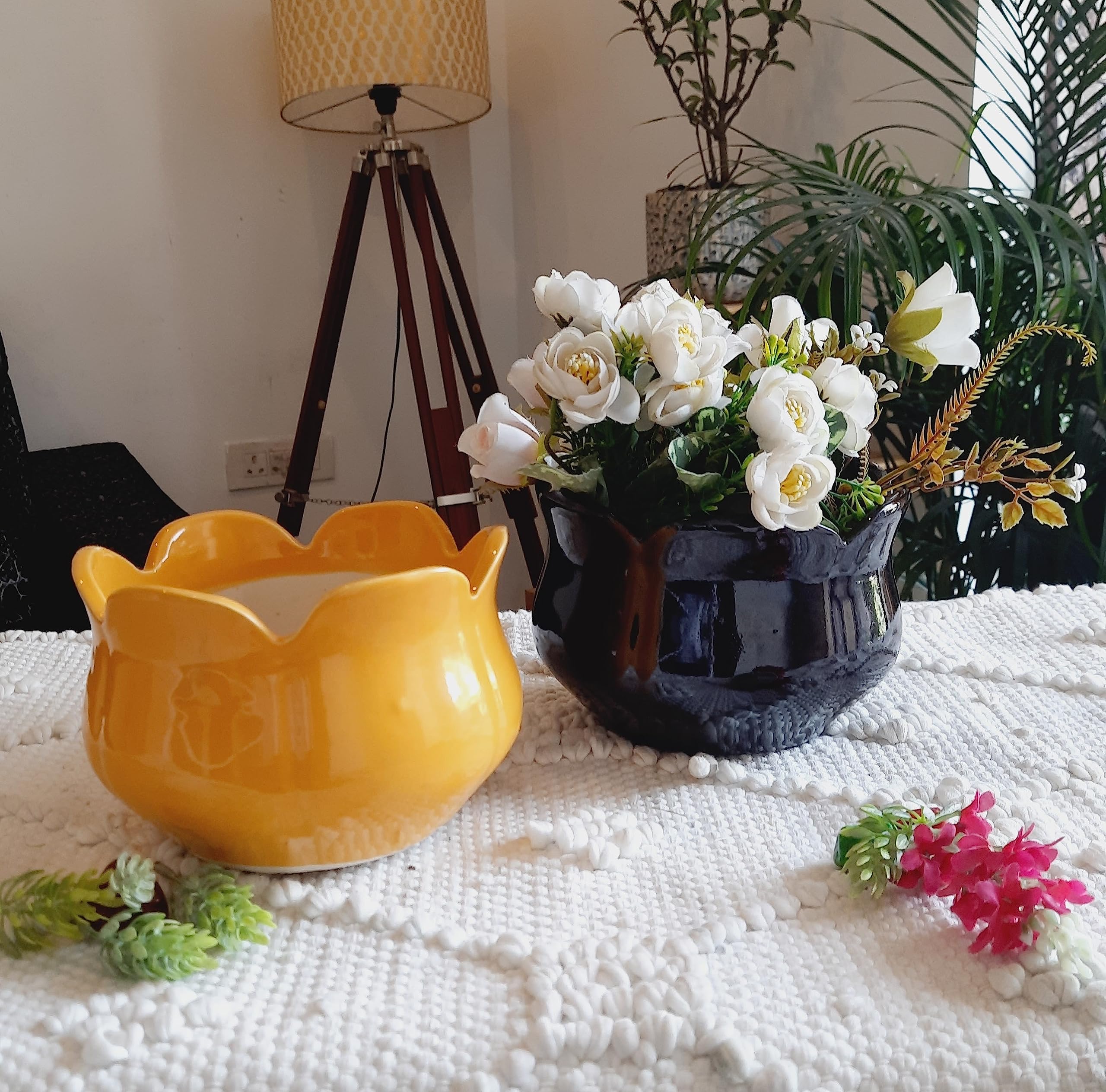 Niyara Lotus Shape Combo Ceramic planters Pot for Indoor Outdoor Home,Garden Office Decor Balcony Flower Size- Medium 17 cm (Black and Yellow) (B0C74FMDJ4) Amazon Price History, Amazon Price Tracker
