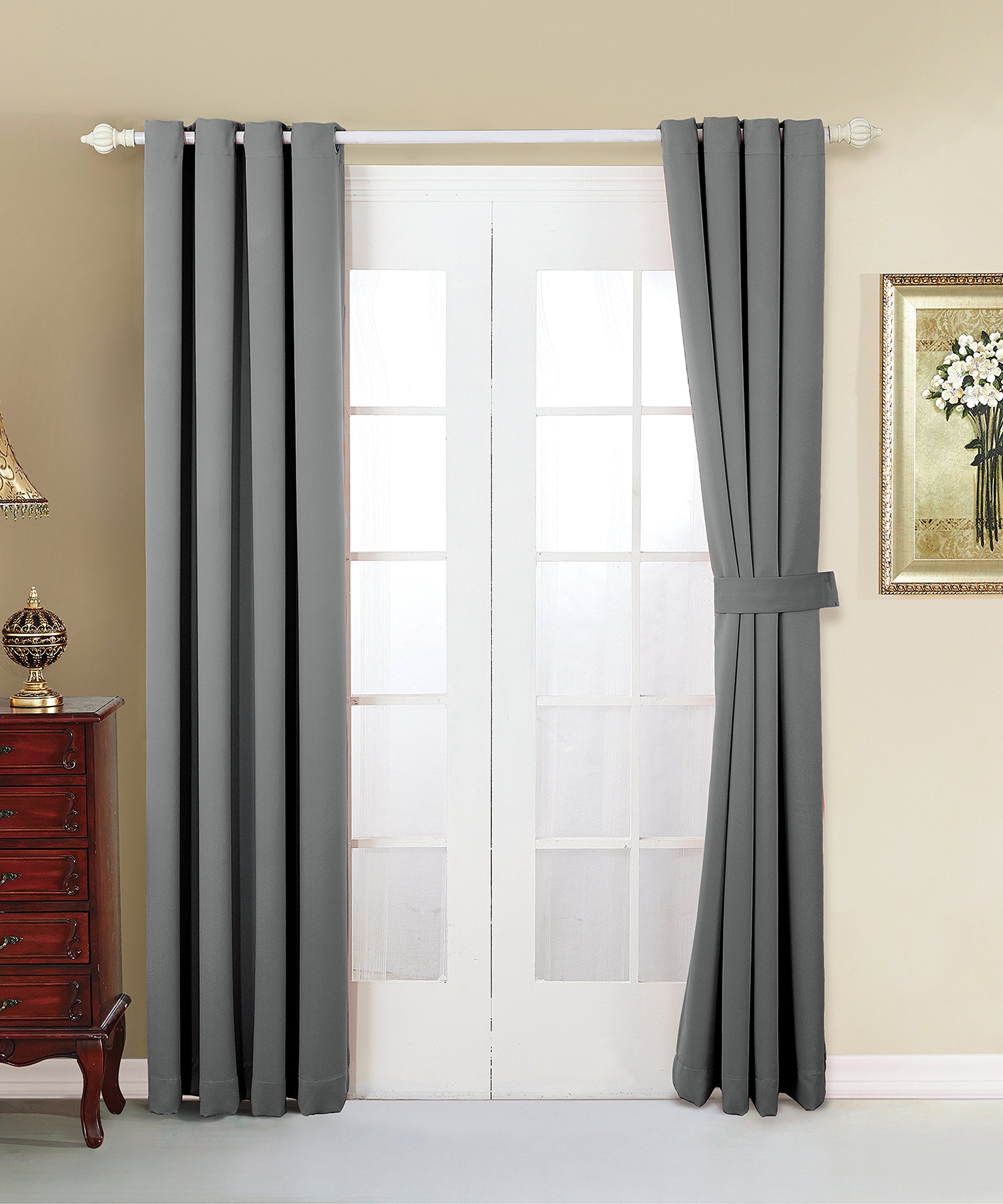 Amazon | Serenta 4 PieceグロメットDarkening Thermal Insulated