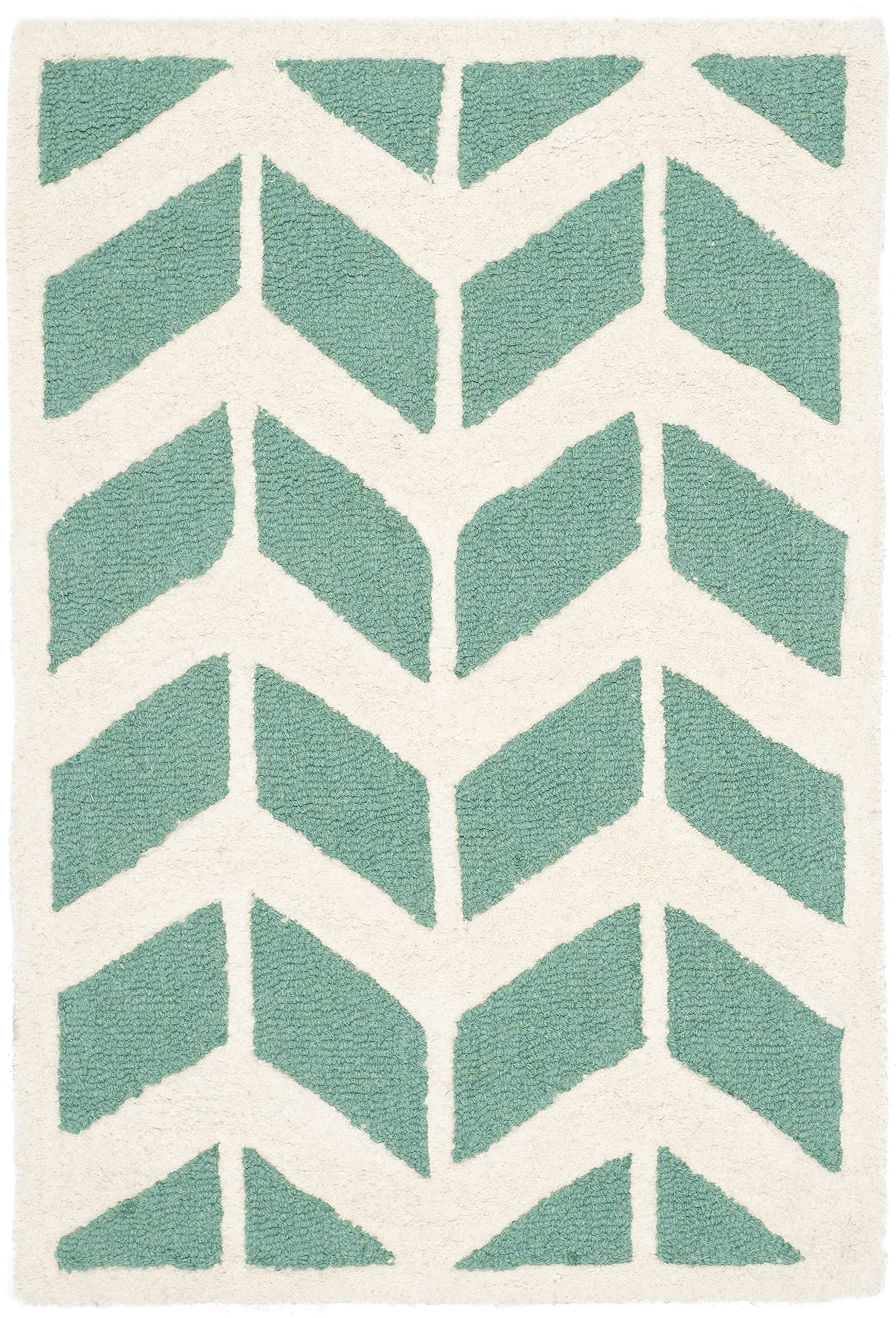 SAFAVIEH Cambridge Collection Accent Rug - 2' x 3', Teal & Ivory, Handmade Chevron Wool, Ideal for High Traffic Areas in Entryway, Living Room,