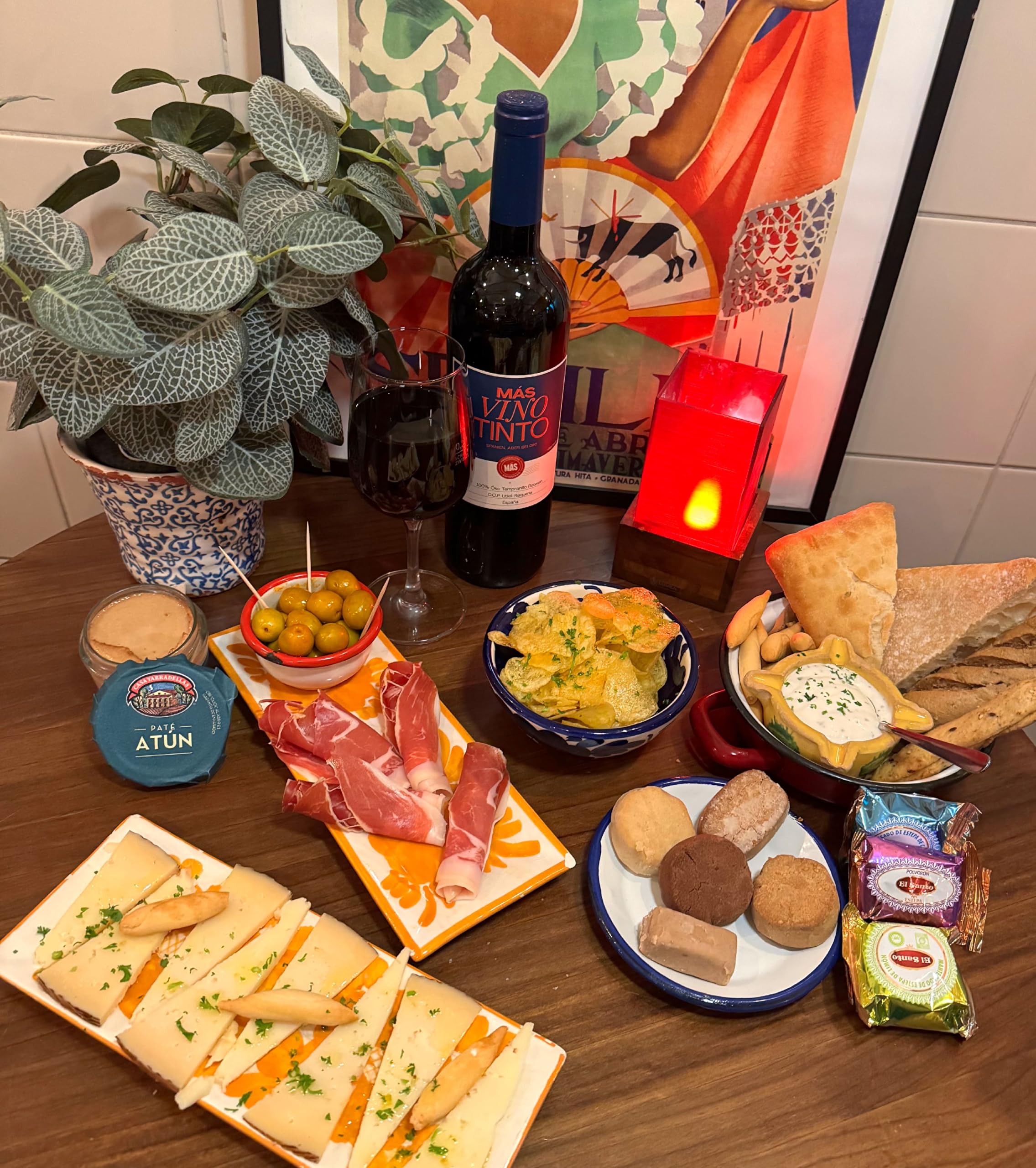 MAS PRODUCTOS - Spanischer Weihnachtskorb "Feliz Navidad" Spanische Spezialitäten Geschenkkorb für Männer & Frauen Hochwertige Geschenkidee