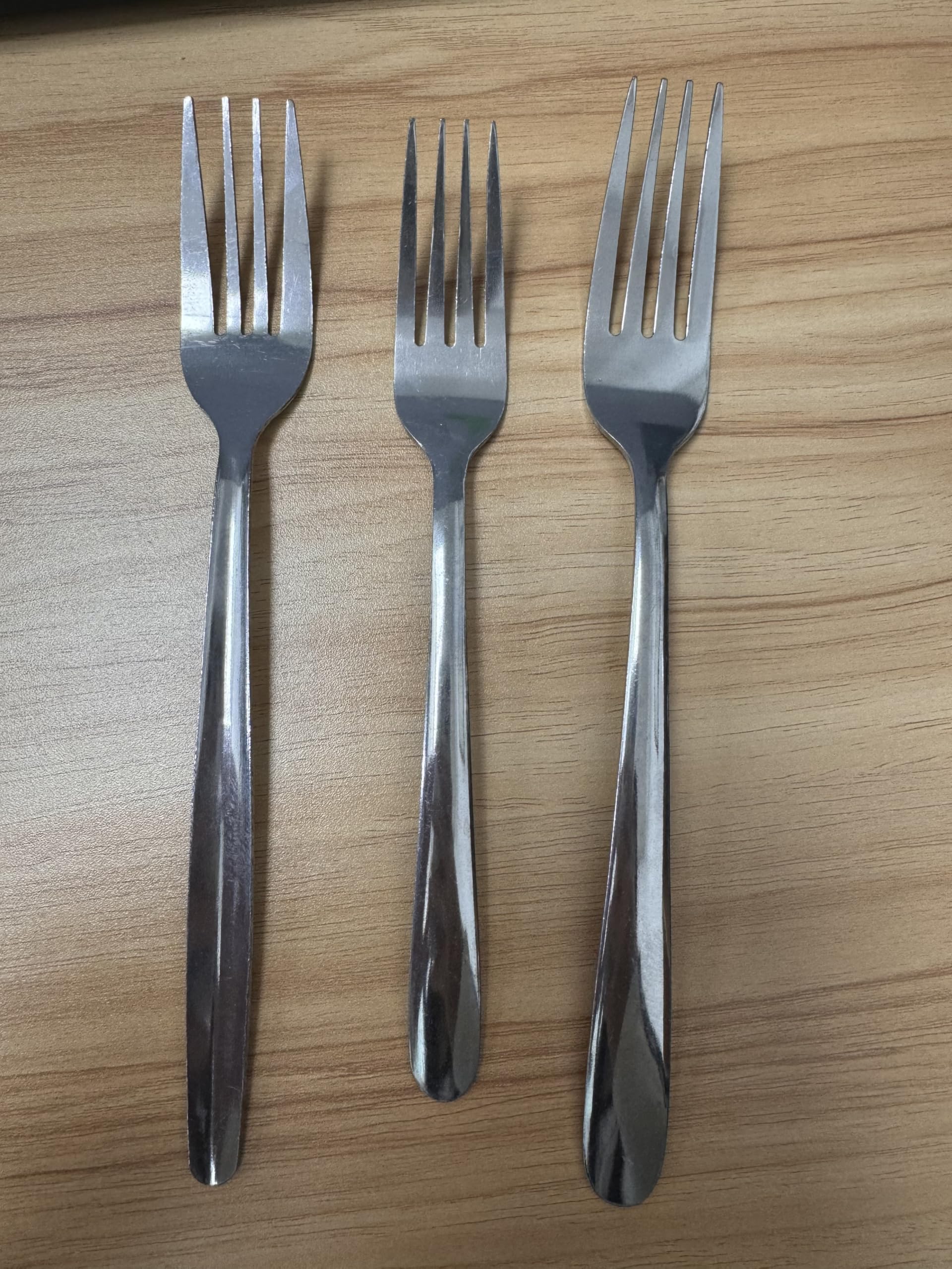 Set di 4 forchette grandi