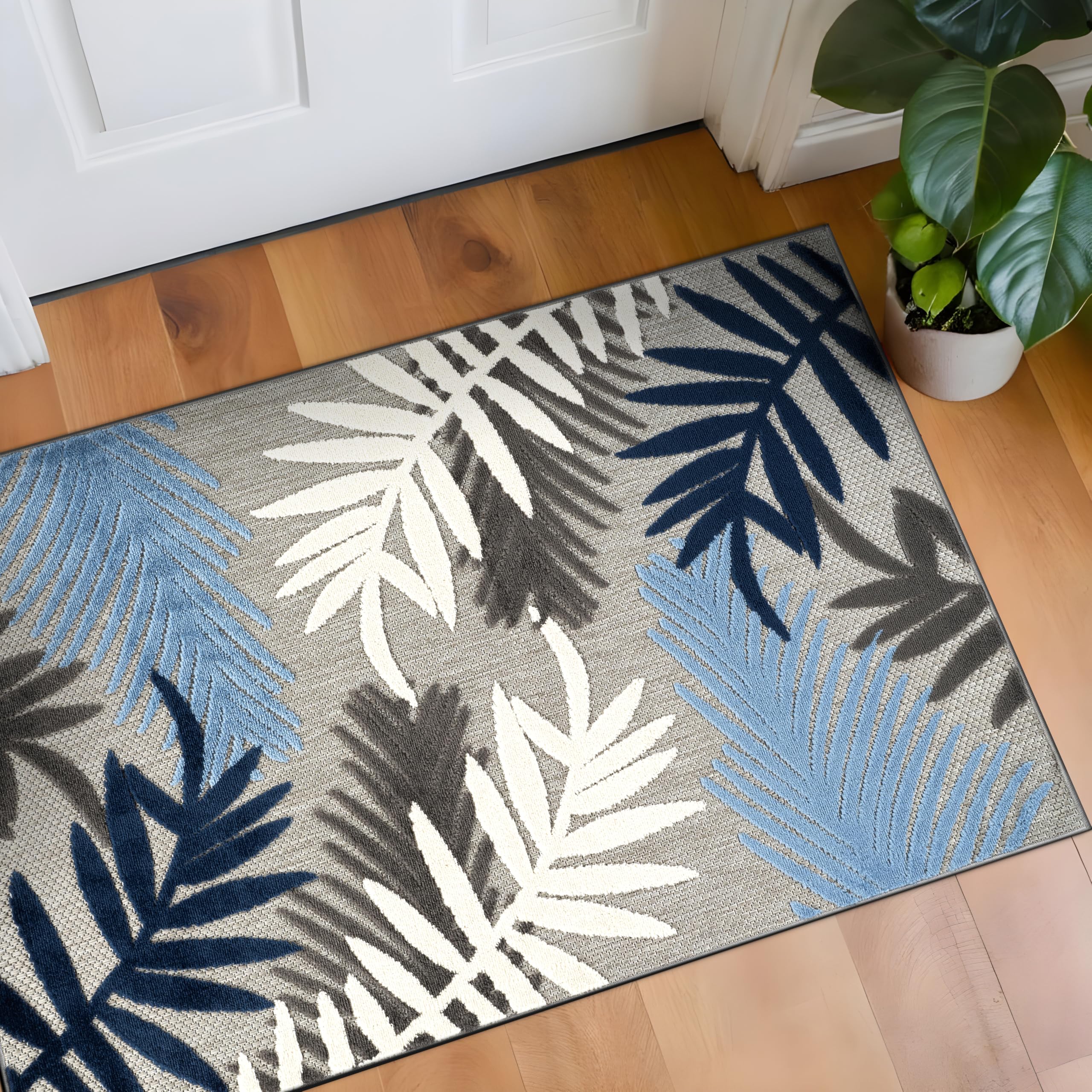 Rugshop Blue Palm Frond Indoor/Outdoor Accent Rug Easy Cleaning for Entryway, Kitchen and Mudroom, 2' x 3'