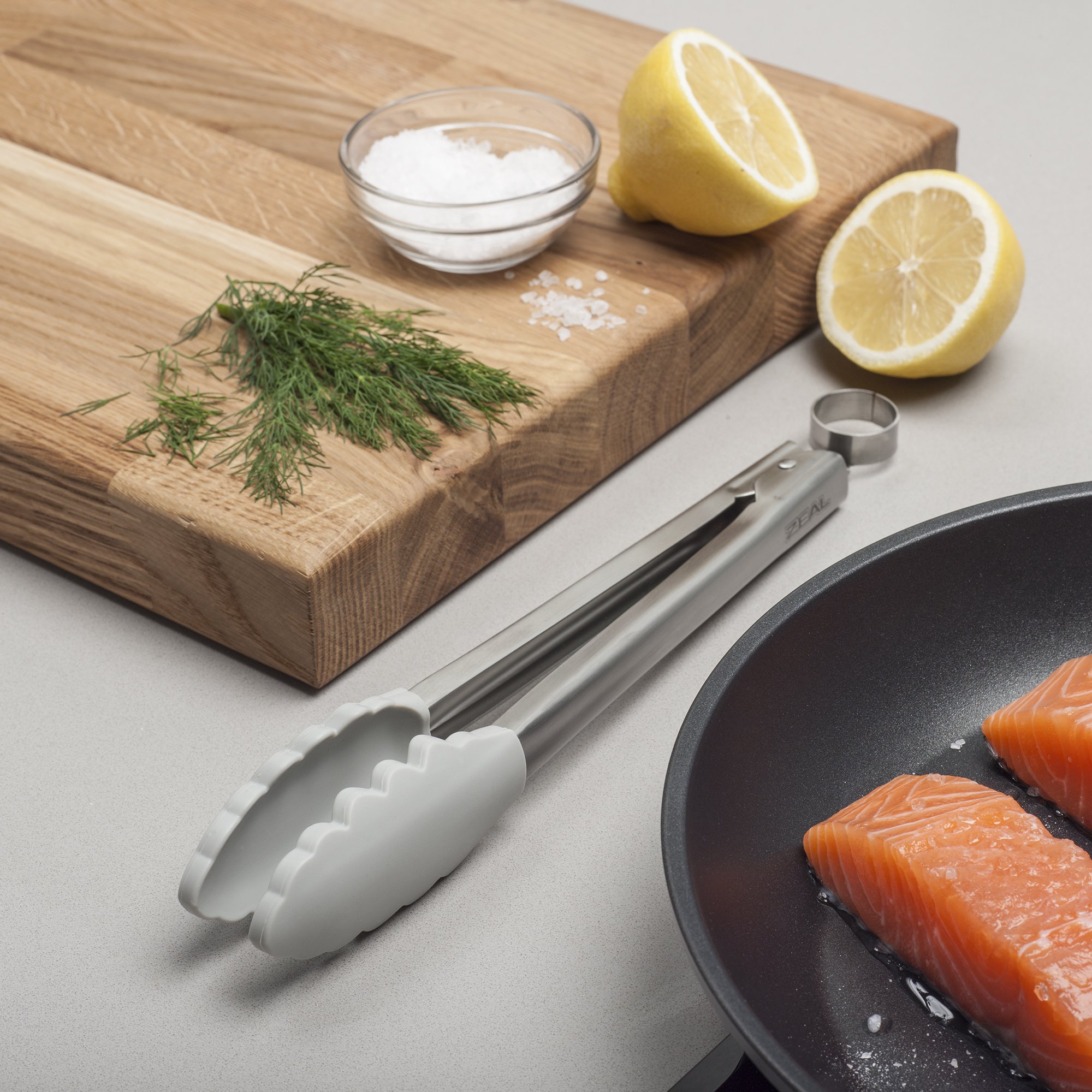 Zeal - Pince de Cuisine en Silicone à poignées en Acier Inoxydable - Ne Raye Pas, Silicone, Gris, 26 cm