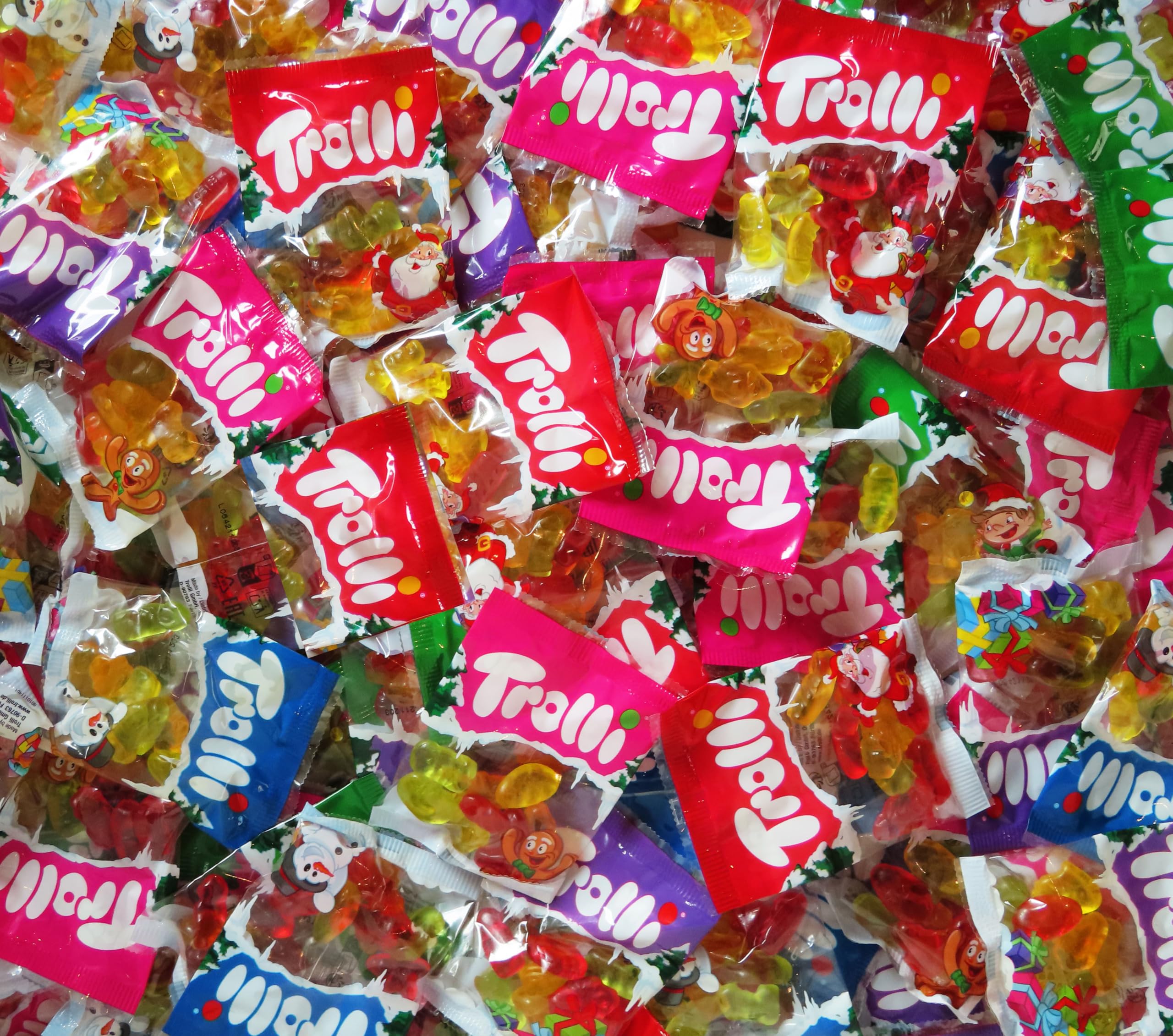 Trolli Carnival Sweets 5 kg, Carnival Candy Mix, Box with Throwing Material Carnival Remaining Stock, 250 Pieces Carnival Sweets in Individual Packaging