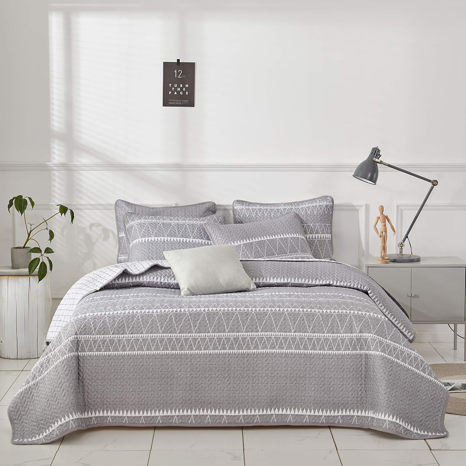 Joyreap 3 Pieces Quilt Set Full/Queen, Smooth Soft Microfiber Quilt, Triangle Stripes on Gray Design, Bedspread Bed Cover for All Season, 1 Quilt and 2 Pillow Shams- 92x90 inches