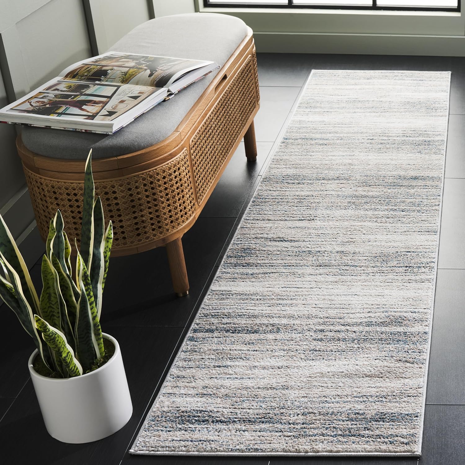 SAFAVIEH Vogue Collection Area Rug - 2' x 8' Runner, Blue/Beige, Geometric Design, Ideal for High Traffic Areas in Living Room, Bedroom, Dining (VGE160M)