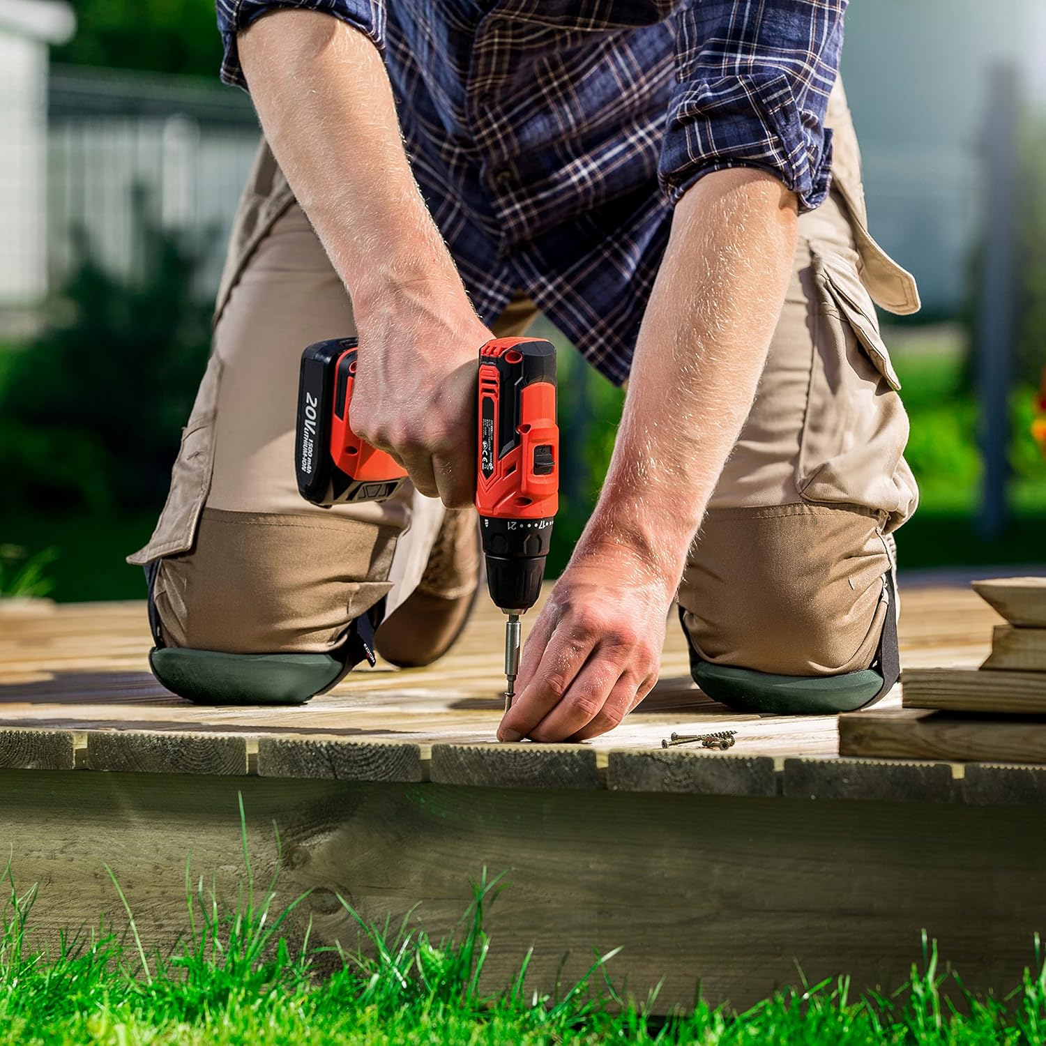 NoCry Home & Gardening Knee Pads - Lightweight Waterproof EVA Foam Cushion, Soft Inner Liner & Professional Construction Knee Pads for Men and Women — Heavy Duty Anti-Slip Cap