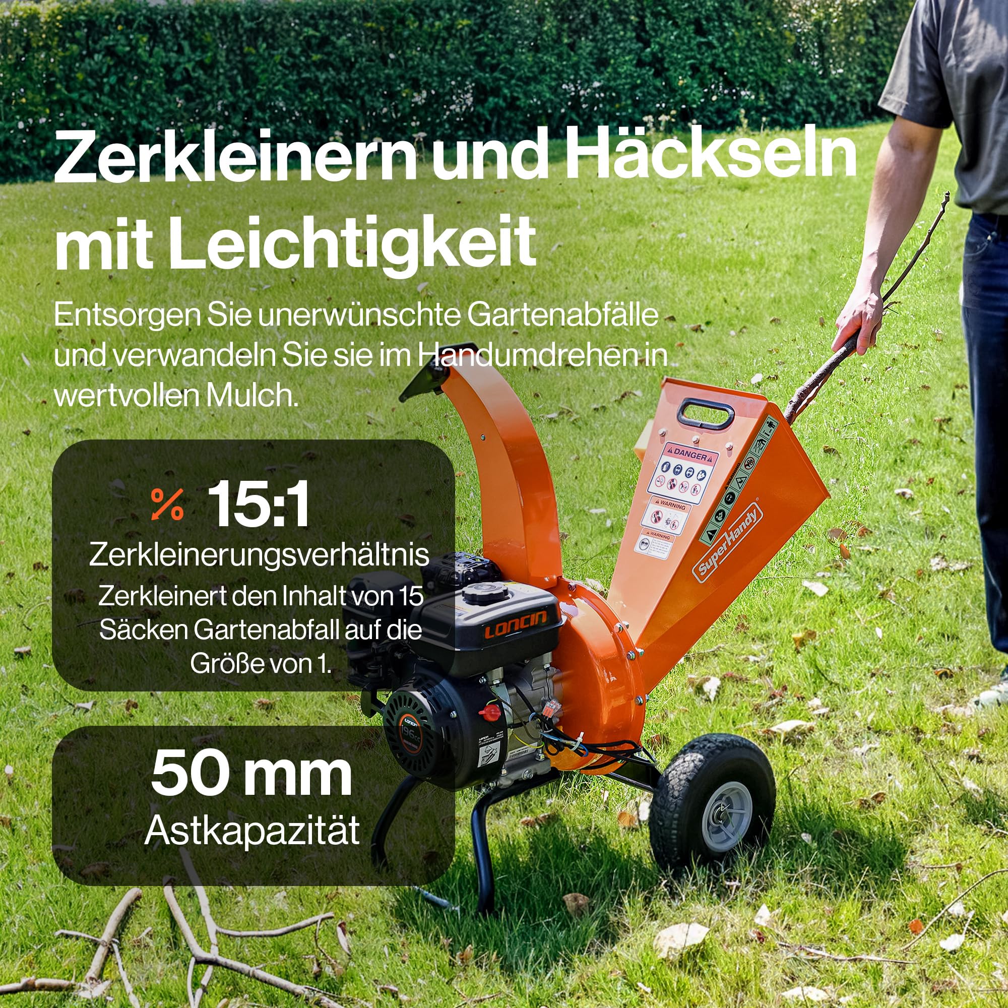 SuperHandy Mini-Holzhäcksler, 196 cm³, kompakt, Äste bis 50 mm | Robuste Stahlkonstruktion; hoher Auswurfschacht mit verstellbarer Führung für präzisen Materialauswur