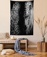 Vista 84 de Ambesonne Tapiz de naturaleza, silueta de oso salvaje en el bosque de la selva en la noche oscura, ilustración para colgar en la pared para Verde