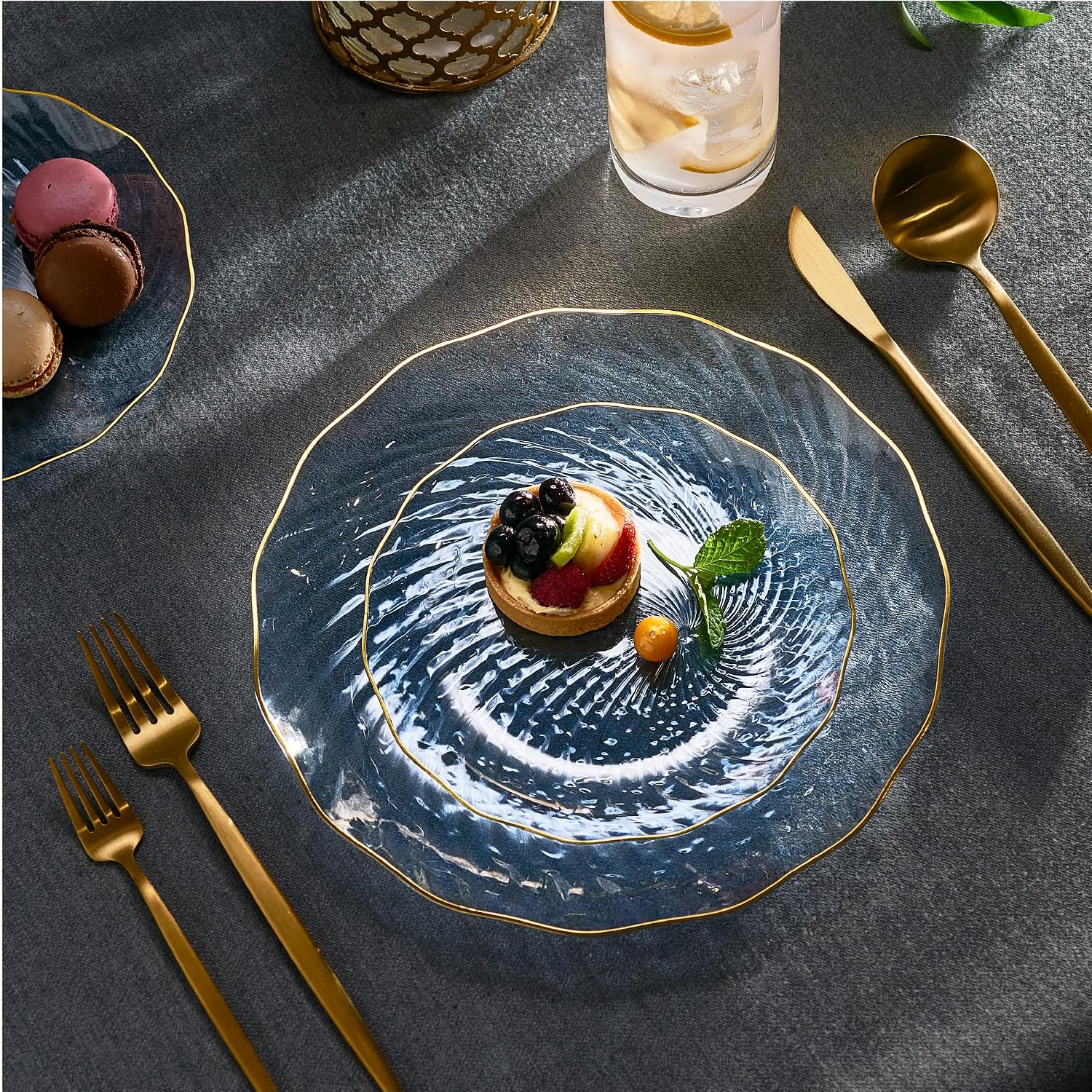 PLASTICPRO 30 Pack Plastic Plates Set of 15-10 inch Plate and 15-7 inch Plates, Elegant Clear Blue Spiral and Gold Rim Disposable Fancy Plate Premium Heavyweight image 4