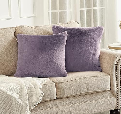 Home Soft Things Juego de 2 fundas de almohada pesadas de piel sintética de 14 x 26 pulgadas, color negro, fundas decorativas suaves y sólidas para