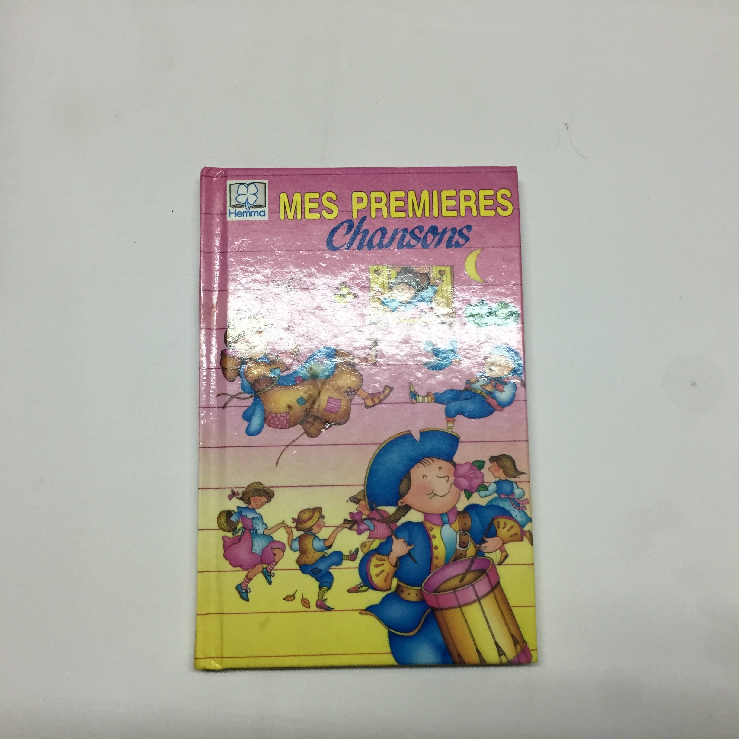 Mes premiers chansons [Unknown Binding]