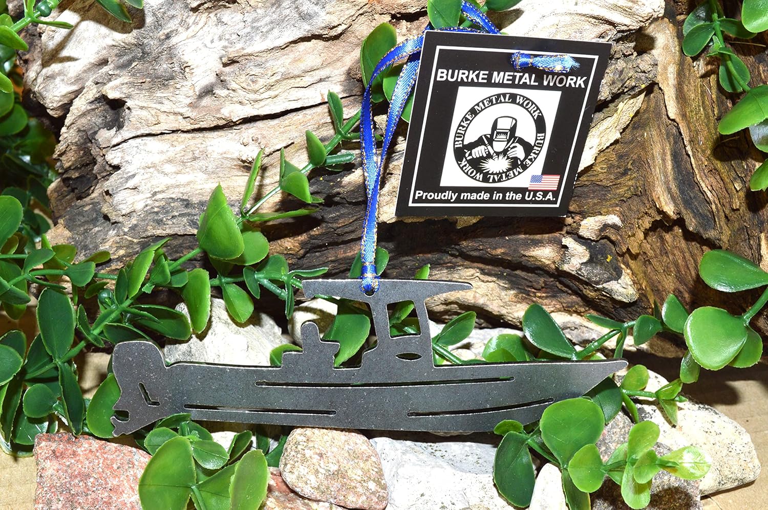 Center Console Boat Ornament Yaxa Colombia