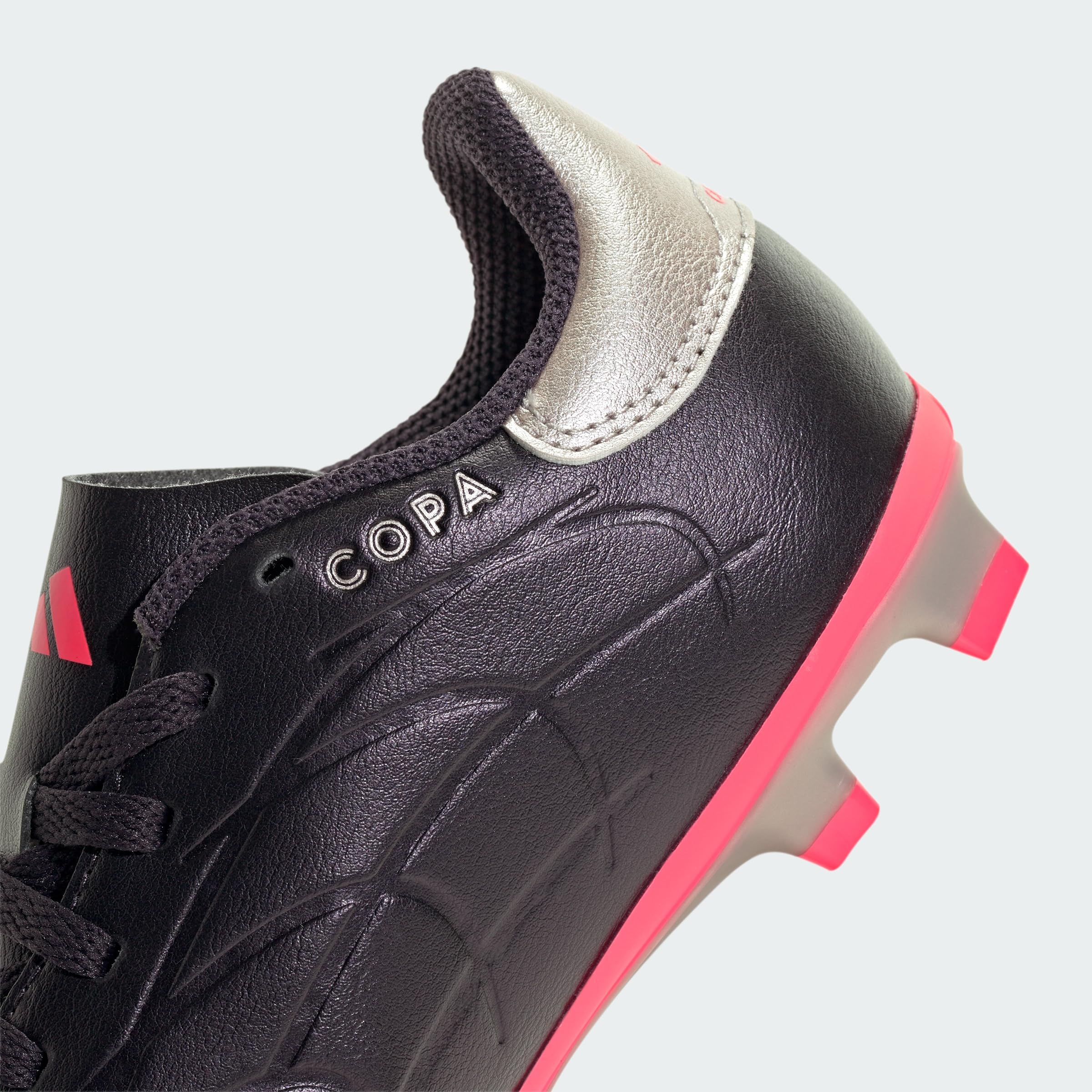 adidas Copa Pure 2 Club FxG J, buty piłkarskie, uniseks, dla dzieci i młodzieży, EU
