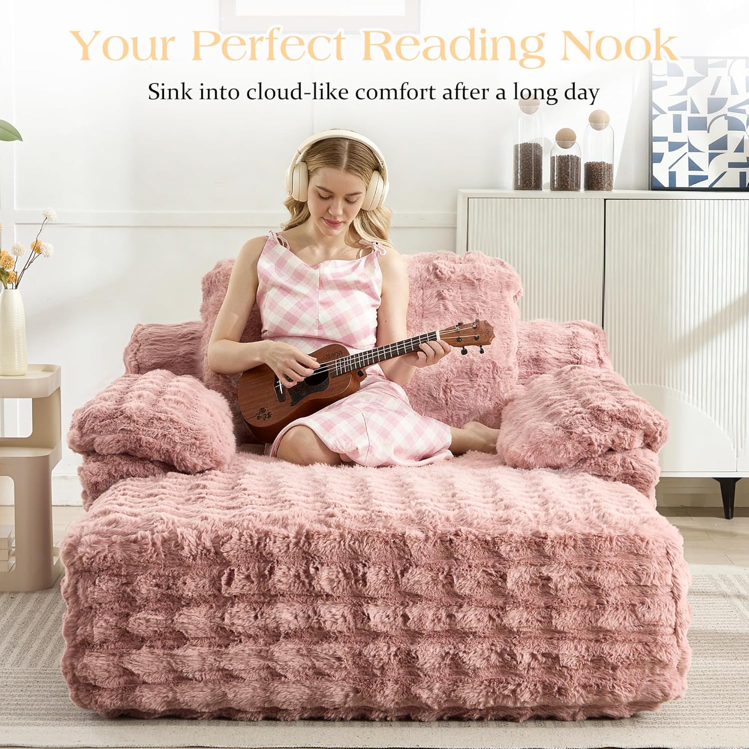 TUNYI Chaise Lounge Chair, 67.7" Oversized Plush Faux Fur Sleeper Chair with Wide Armrests Upholstered Sofa Bed Boneless Couch for Living Room/Bedroom/Apartment/Guest Room (Pink)