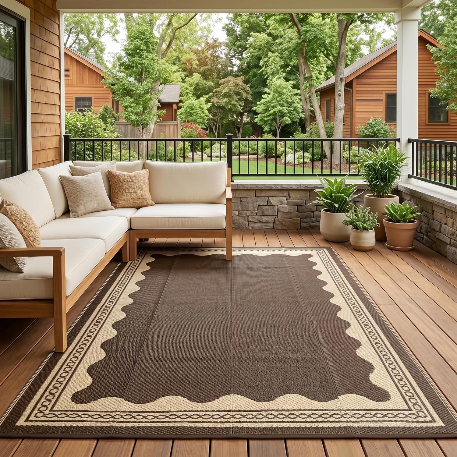 Garvee Outdoor Rug 5x8 Scalloped Waterproof Patio RV Outdoor Rugs Reversible Foldable Plastic Straw Rug Modern Camping Carpet for Deck Camper Porch Balcony Backyard Picnic Beach Brown