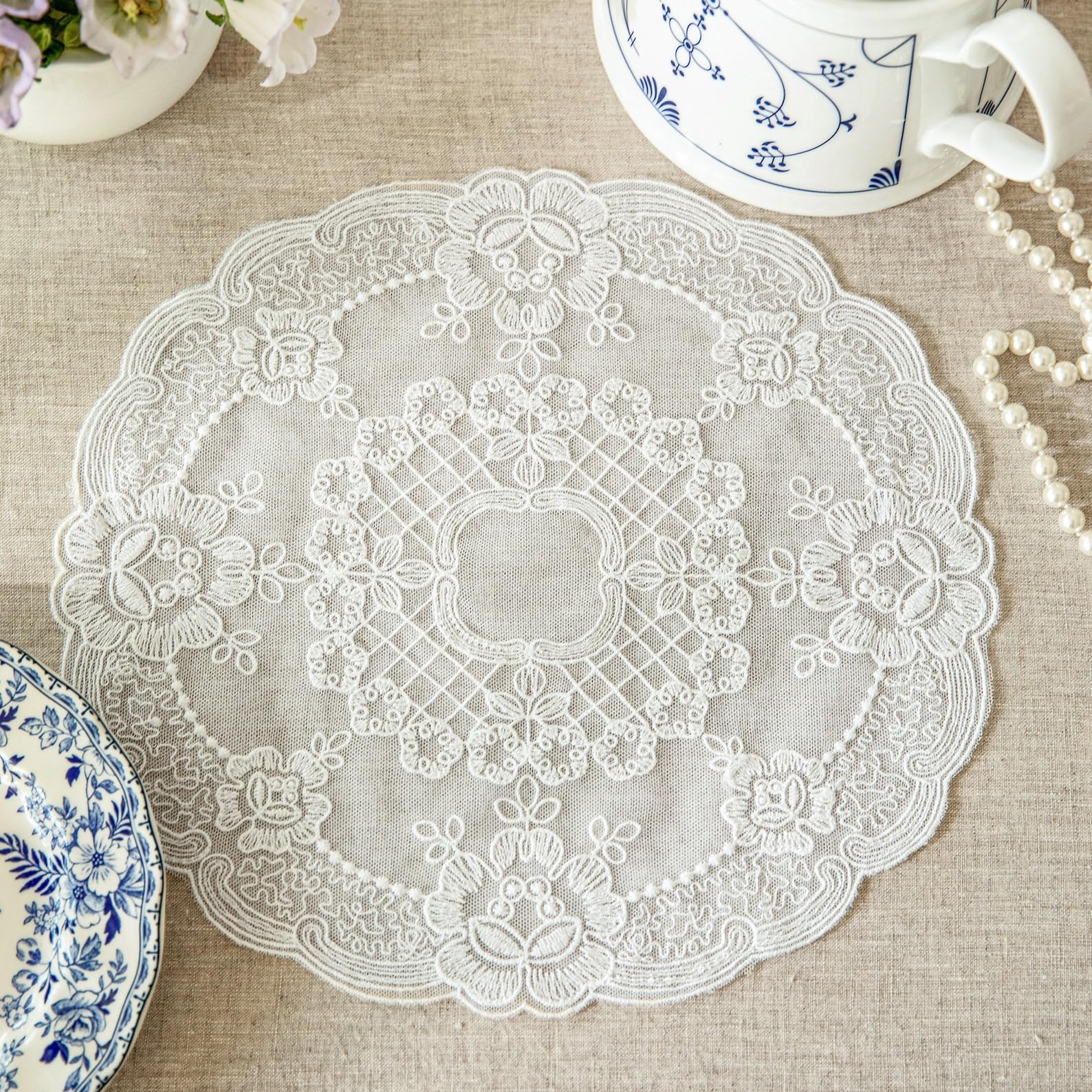 Amazon.com: 2Pack 11-inch Round Retro Lace Placemats, French Crochet ...