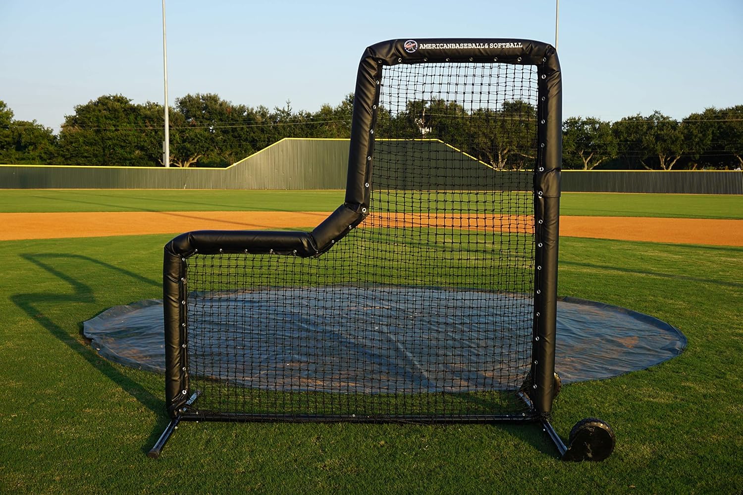 Pro Baseball L-Screen with Padded Frame