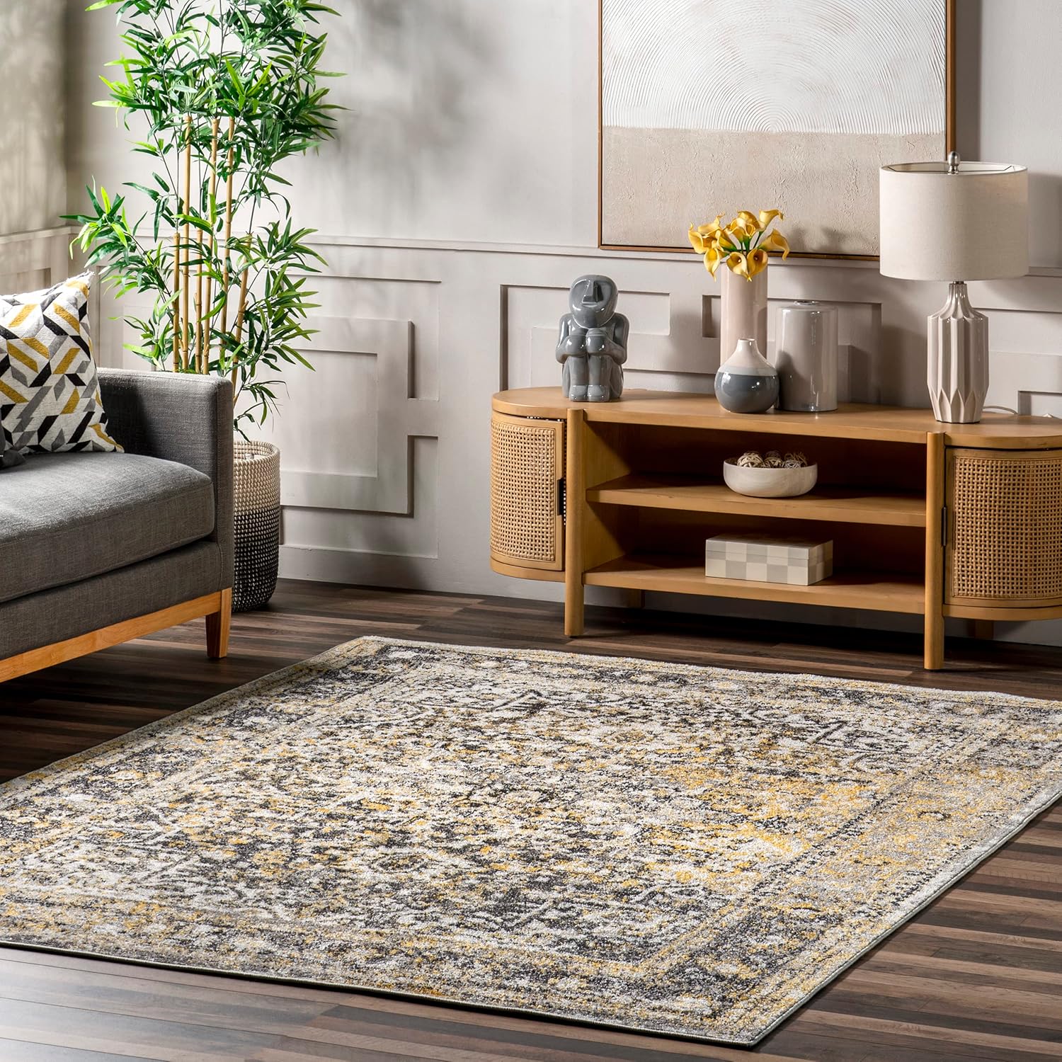 nuLOOM Lilah Vintage Medallion Area Rug, 10x14, Gold Home & Kitchen