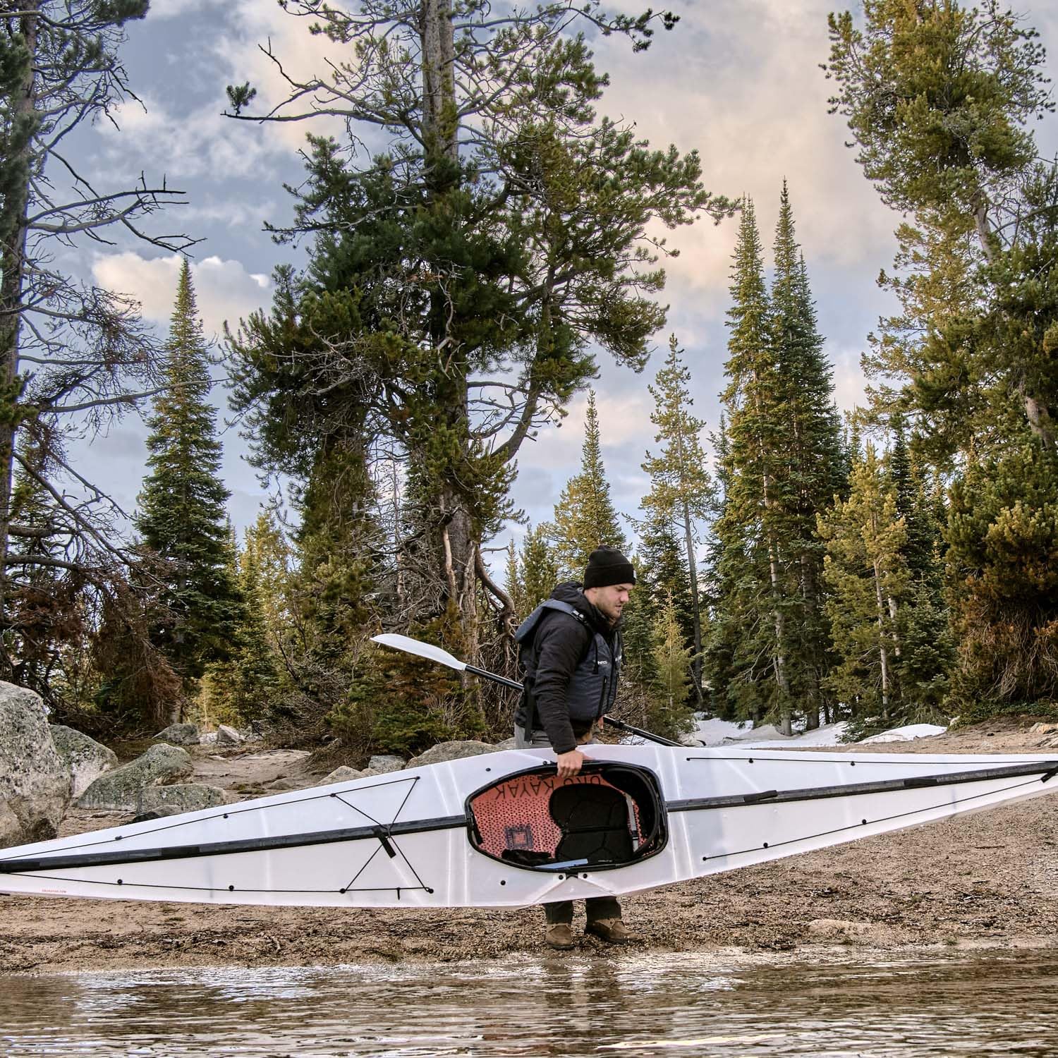 Oru Kayak Faltbares Kajak Coast XT – Stabil, langlebig, leicht – Fortgeschritten – Leistungspaddeln auf Seen, Flüssen und Meeren – Größe (aufgebaut): 490 x 64 cm, Gewicht: 14,5 kg