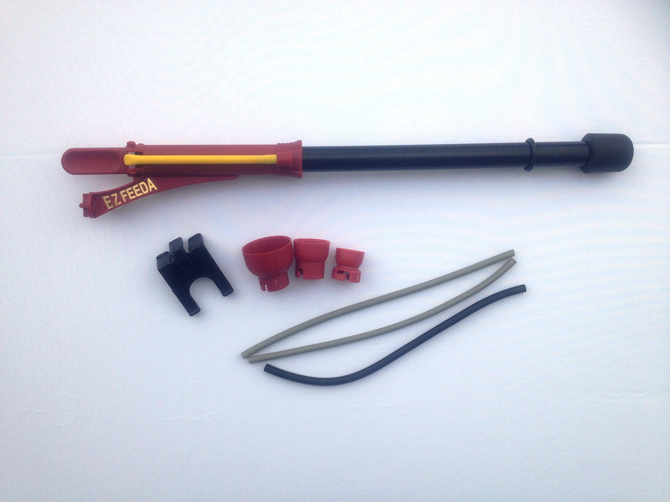 MULTICUP SINGLE HANDED BAIT FEEDER + 3 SPARE ELASTICS (Fishing / Angling Catapult / Fires bait accurately using Distance Adjuster / Replaceable Elastics / 3 bait firing cups / ideal for maggots, pellet, groundait, boiles, sweetcorn, liquidized bread / match, pole, carp fishing tackle // Manufactured in UK by EZFeeda Ltd