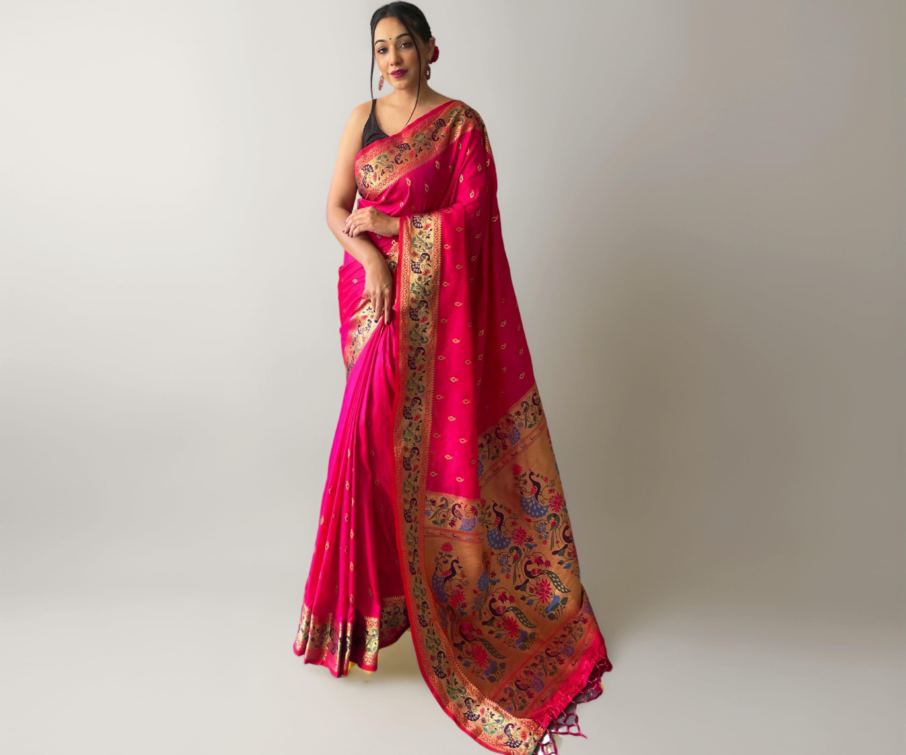 Women's Paithani Soft Lichi Silk Kanjivaram Sarees With Blouse Piece