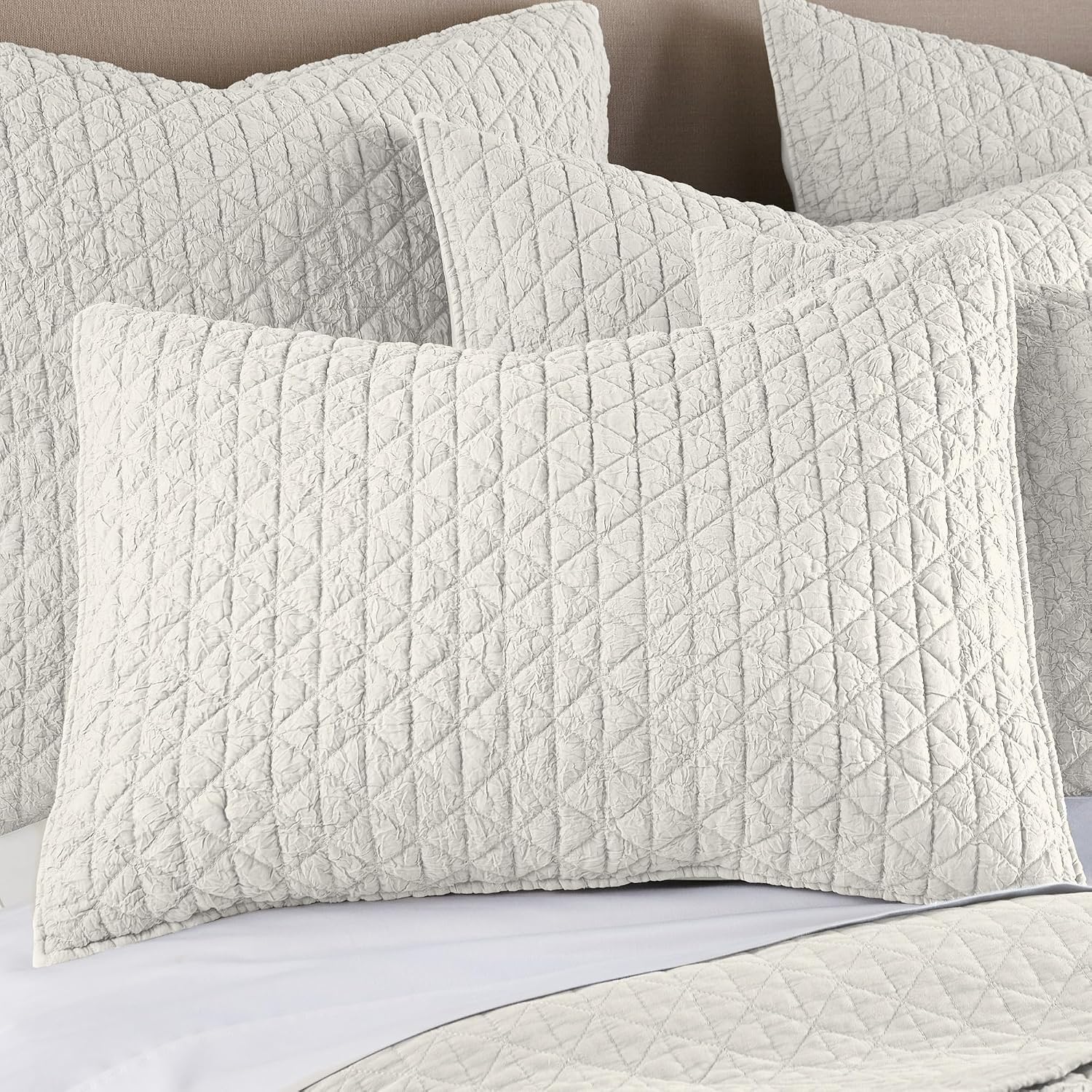 Levtex Home Homthreads Rowan Quilt Set - Twin Quilt and One Standard Sham - Diamond Quilted - Cream Crinkle - Quilt (68x86in.) and Sham (20x26in.) - Reversible - Polyester