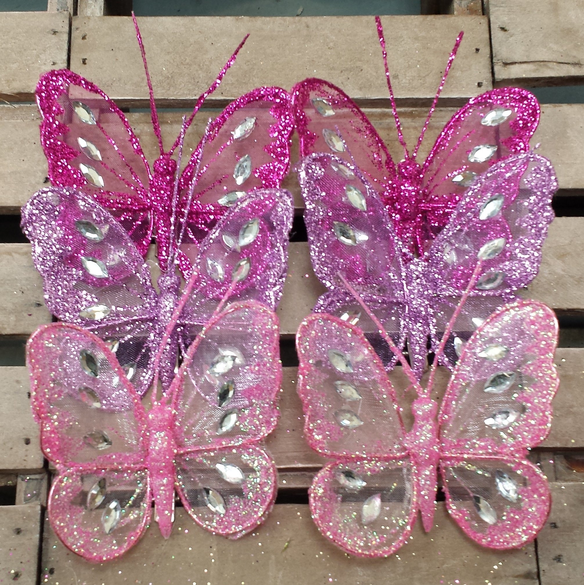 SET OF 6 Clip On Jewelled Glitter Mesh Decorative Butterflies 8cm (MIX)