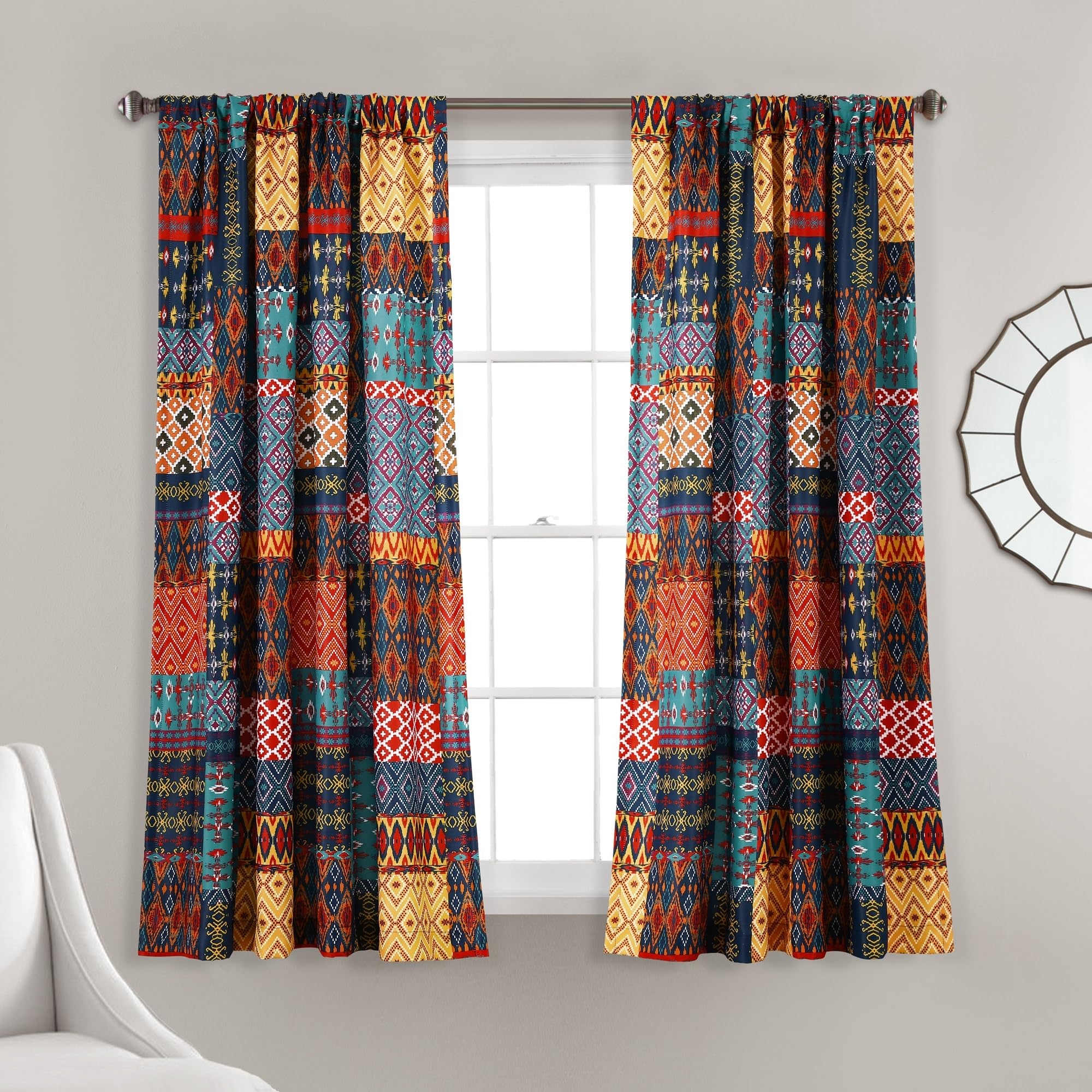Lush Decor Misha - Set Di 2 Tende Oscuranti Patchwork Multicolore - 132x213 Cm - Filtrano La Luce Con Stile
