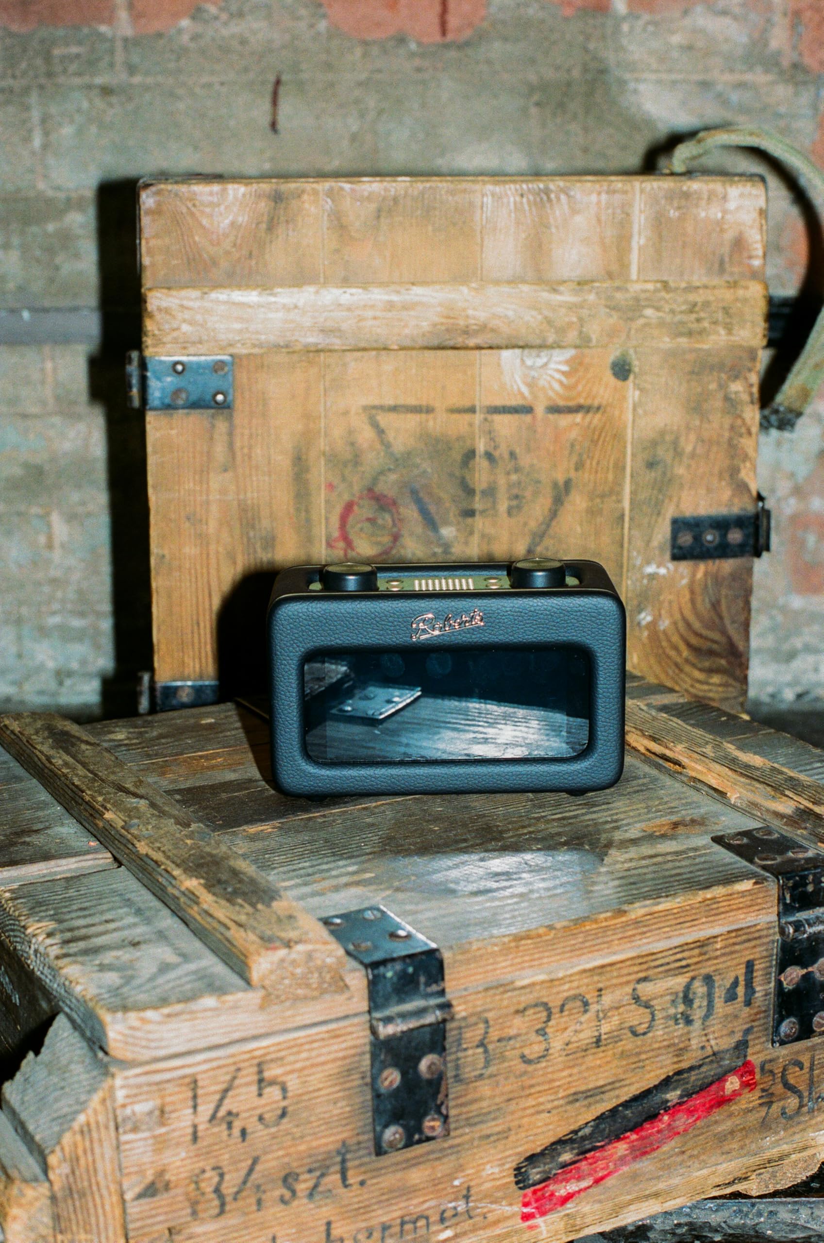 Radio-réveil rétro Revival Rest Dab+/FM/Bluetooth Noir
