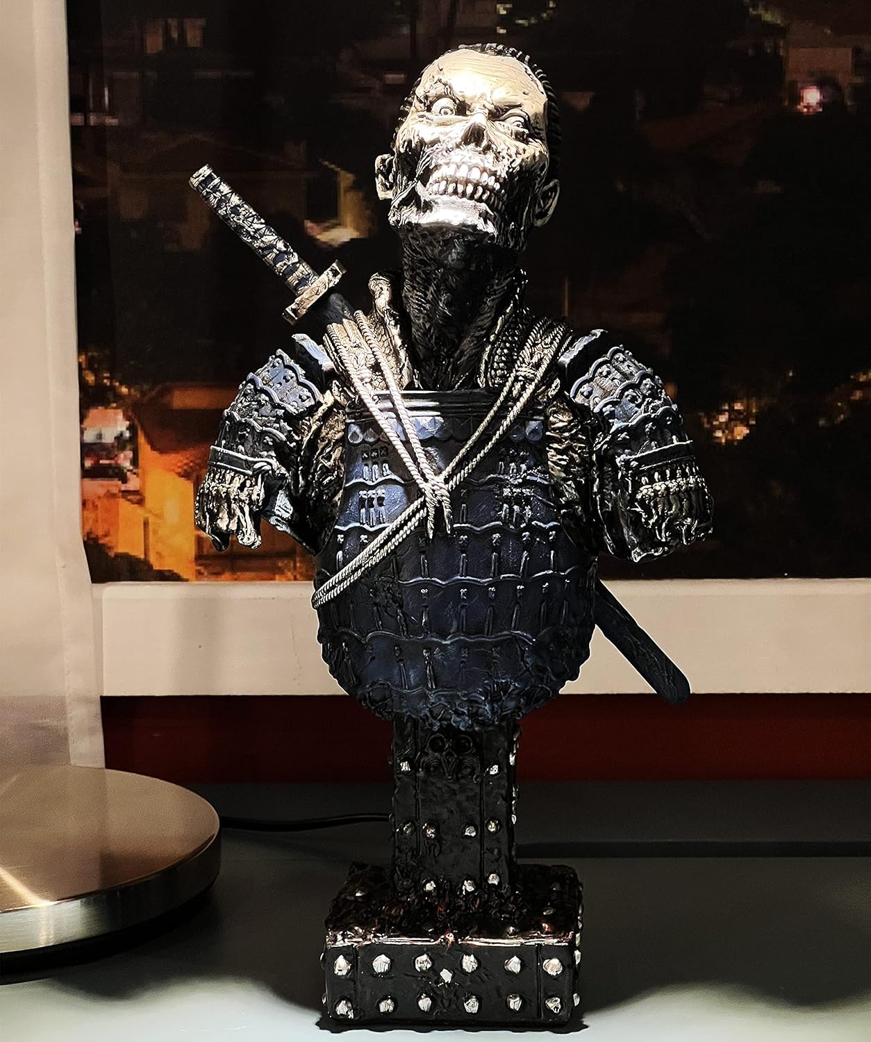 LOOYAR Resin Undead Japanese Samurai Zombie Bust Statue Sculpture Ornament Figurine Craft for Home House Living Room Porch Decoration Office Desk Desktop Table Arrangement Gift (Blue)