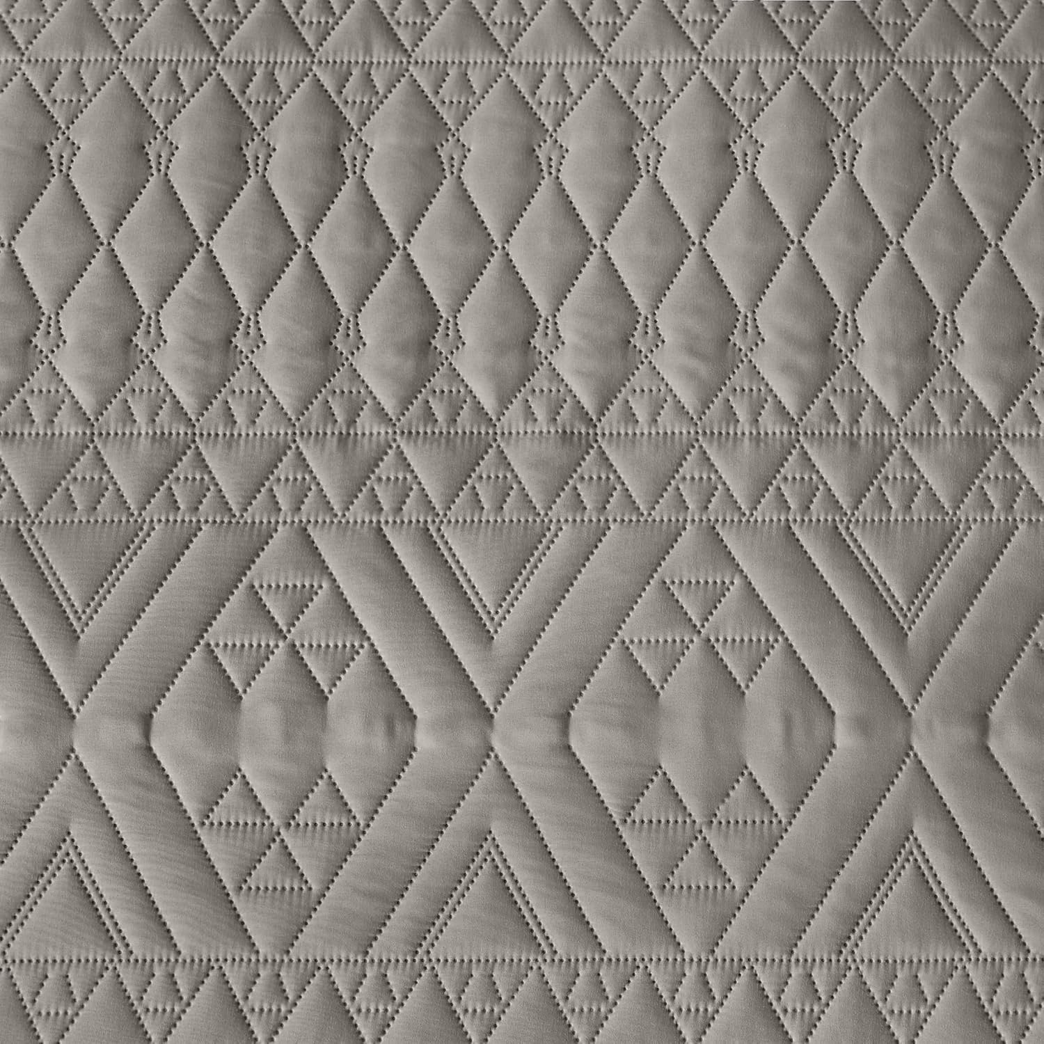 akkialla Twin Size Quilt Bedding Set,Dark Grey Lightweight Microfiber Soft Bedspreads,Modern Style Geoetric Pattern Coverlet Set for All Seasons,2 Piece(1 Quilt,1Pillow Sham) - Image 8