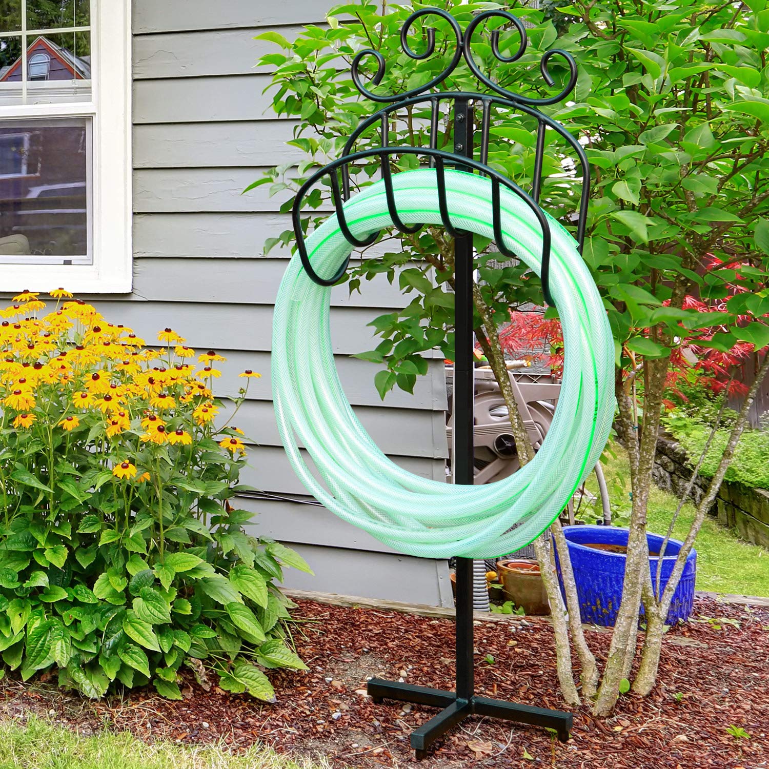Amagabeli Garden Hose Holder Freestanding Holds 125ft Hose Detachable