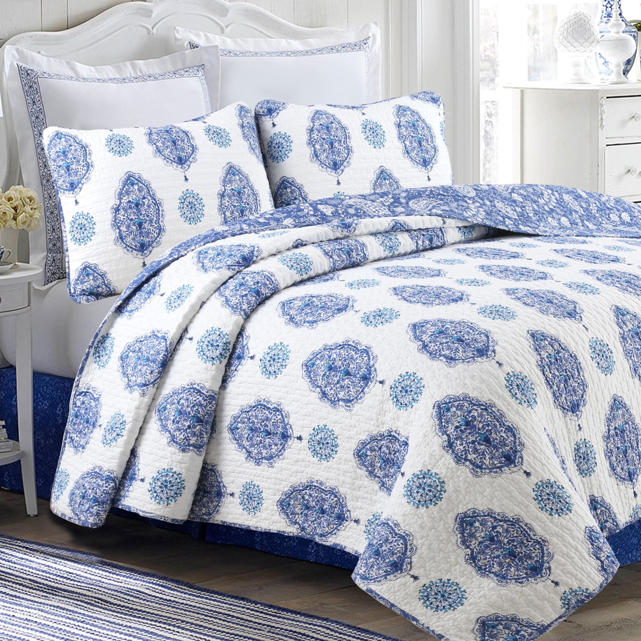 Cozy Line Home Fashions 100% Cotton Paisley Leaf Medallion Navy Blue White Reversible Quilt Bedding Set, Bedspread, Coverlet Lightweight for All Seasons (Classic Block, King-3 Piece)