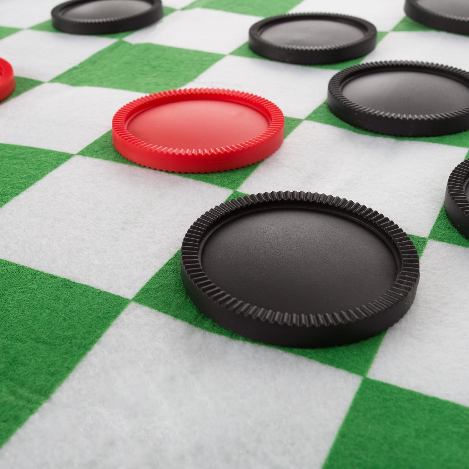 Hey! Play! Giant Checkers and Tic Tac Toe Reversible Board Game Rug-Jumbo Two-Sided Foldable Mat with Game Pieces for Boys and Girls-Family Fun : Toys & Games