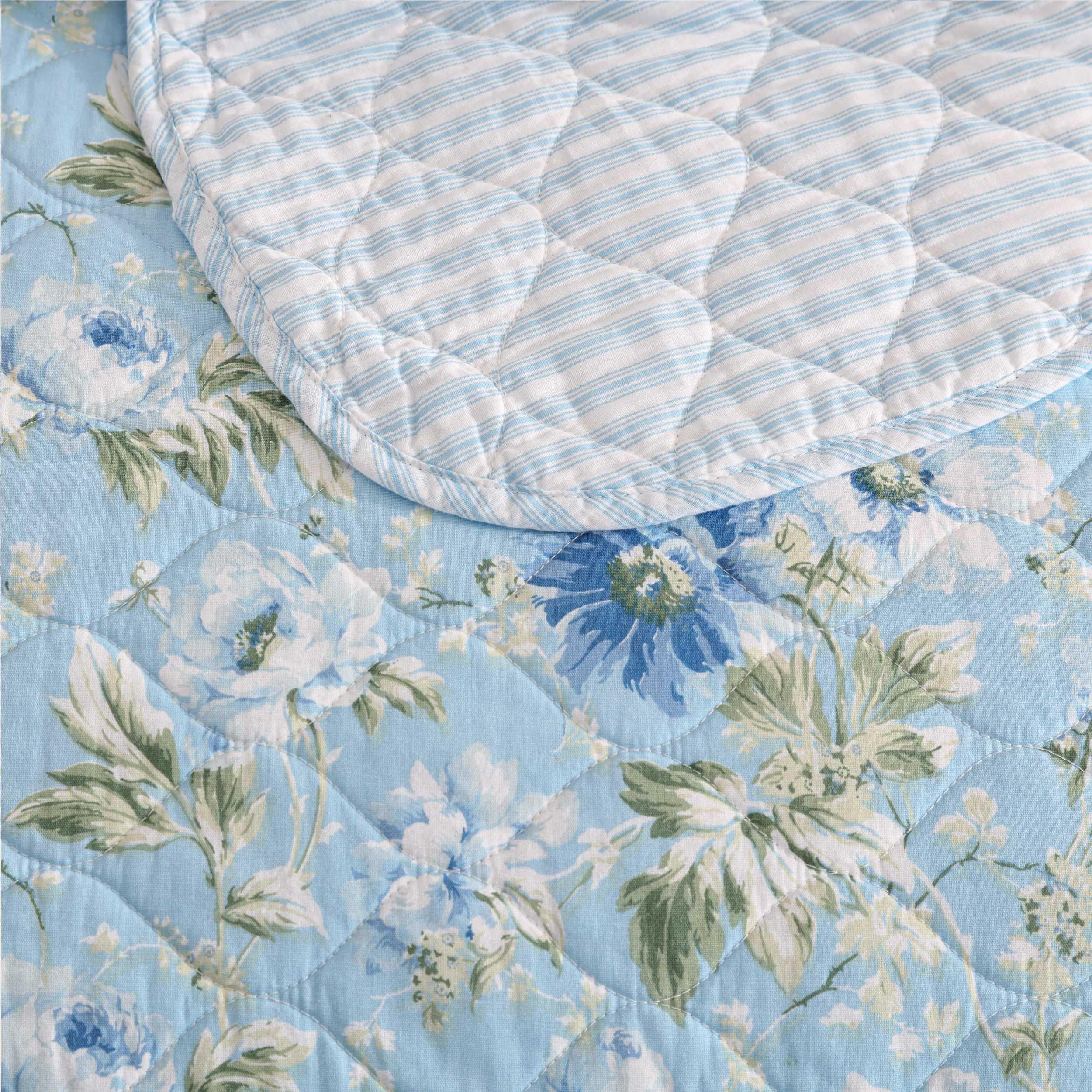 Amazon.com: Laura Ashley - Quilt Set, Super Soft Bedding with