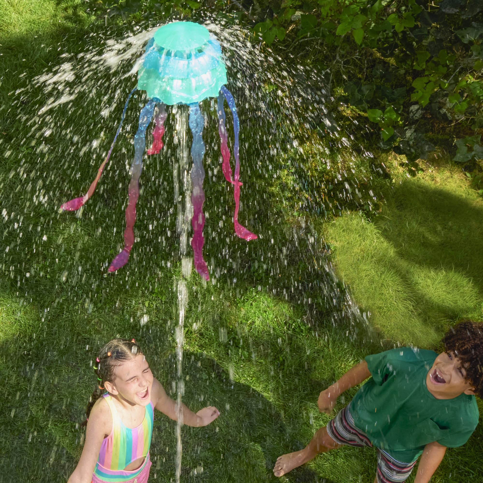 Nerf Super Soaker Stomp & Soak, Jouet d'eau | méduse Flottante à Jets d'eau | se raccorde au Tuyau d'arrosage | Jouets d'extérieur pour Enfants | dès 4 Ans