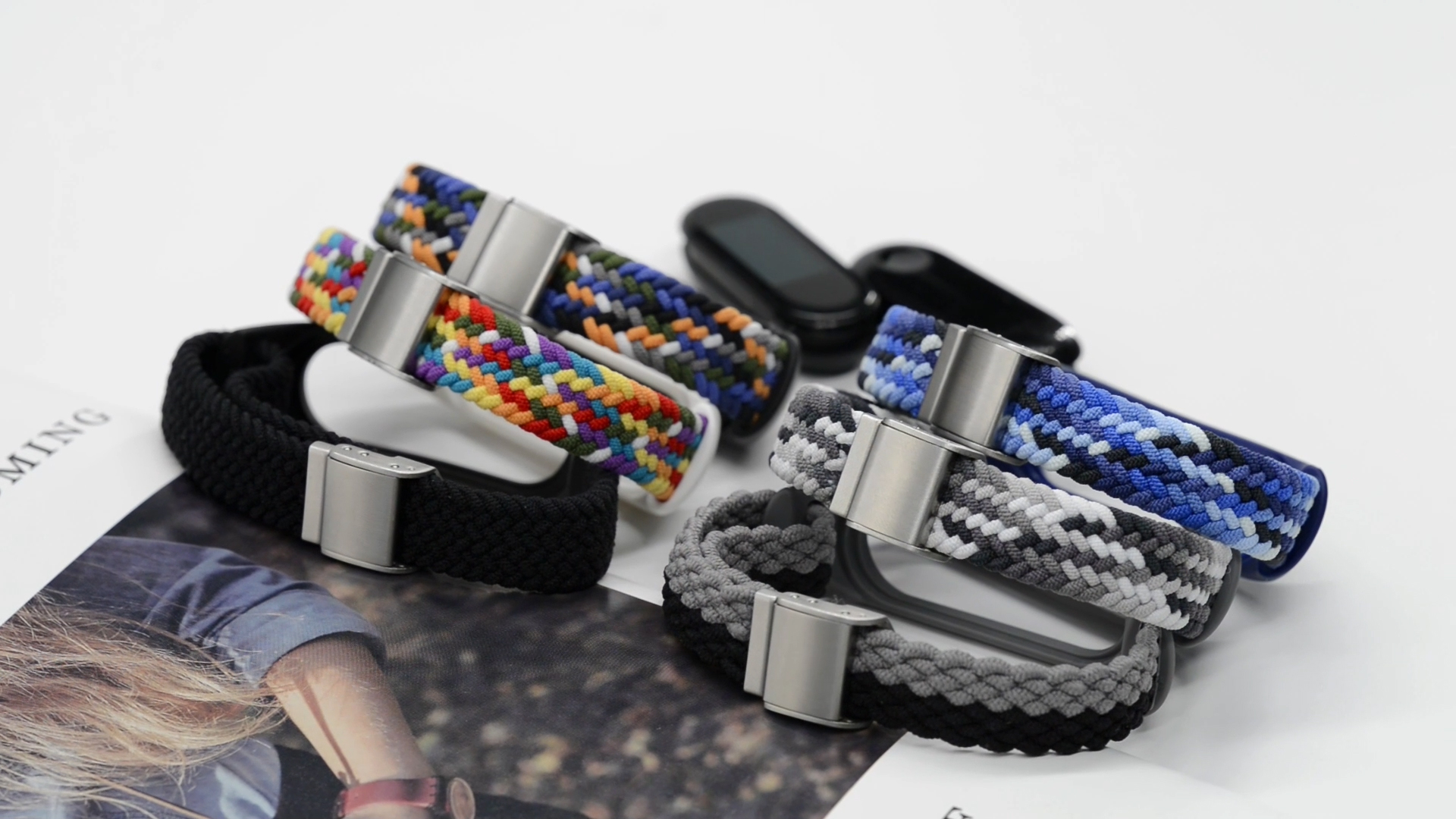 Acquista Cinturino regolabile elastico intrecciato in nylon Solo Loop per Mi Band 9 8 6 7 Braccialetto Miband4 Miband 5 NFC per cinturino Xiaomi Mi Band 4 3 5 6 in Italia a partire da 3.55