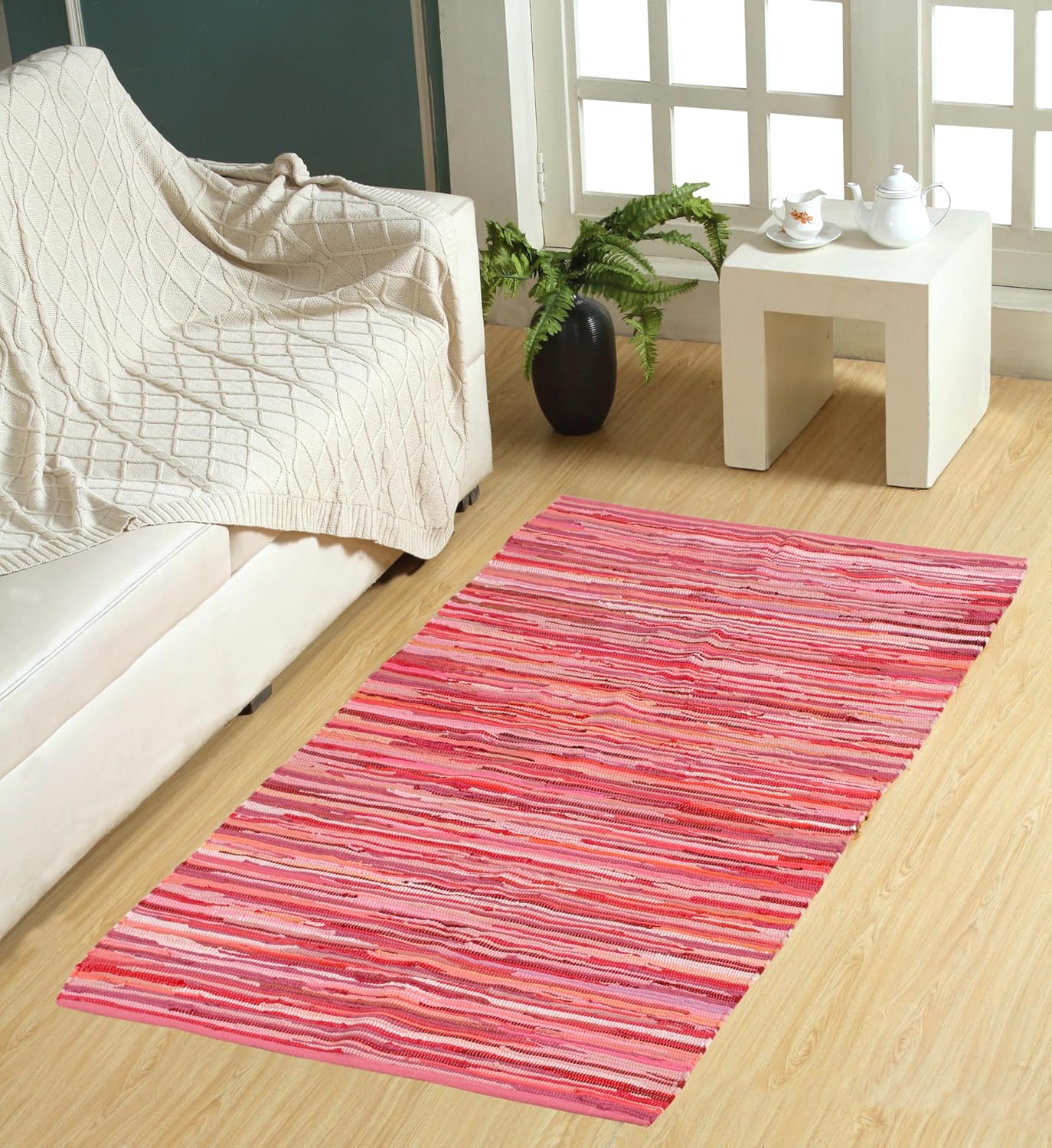 Handmade Cotton Chindi Rug Runner Area Rag Washable Recycled Rugs for Home Décor, Living Room and Bedroom (Pink, 3X5 Feet)